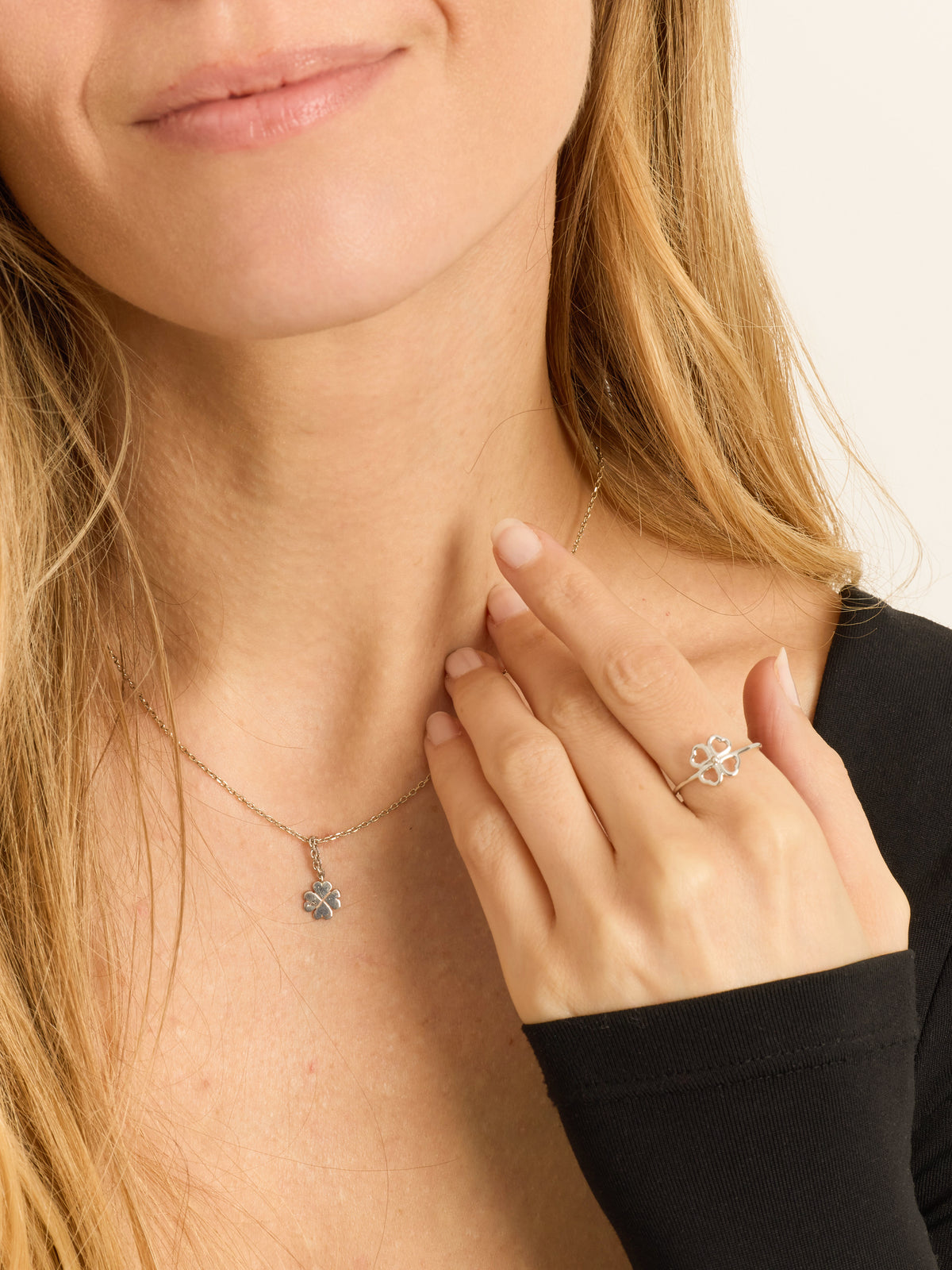Mini Clover Pendant Ring in 925 Silver - Silver