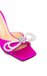 Double Bow 95 heeled mules in silk & strass - Fuchsia