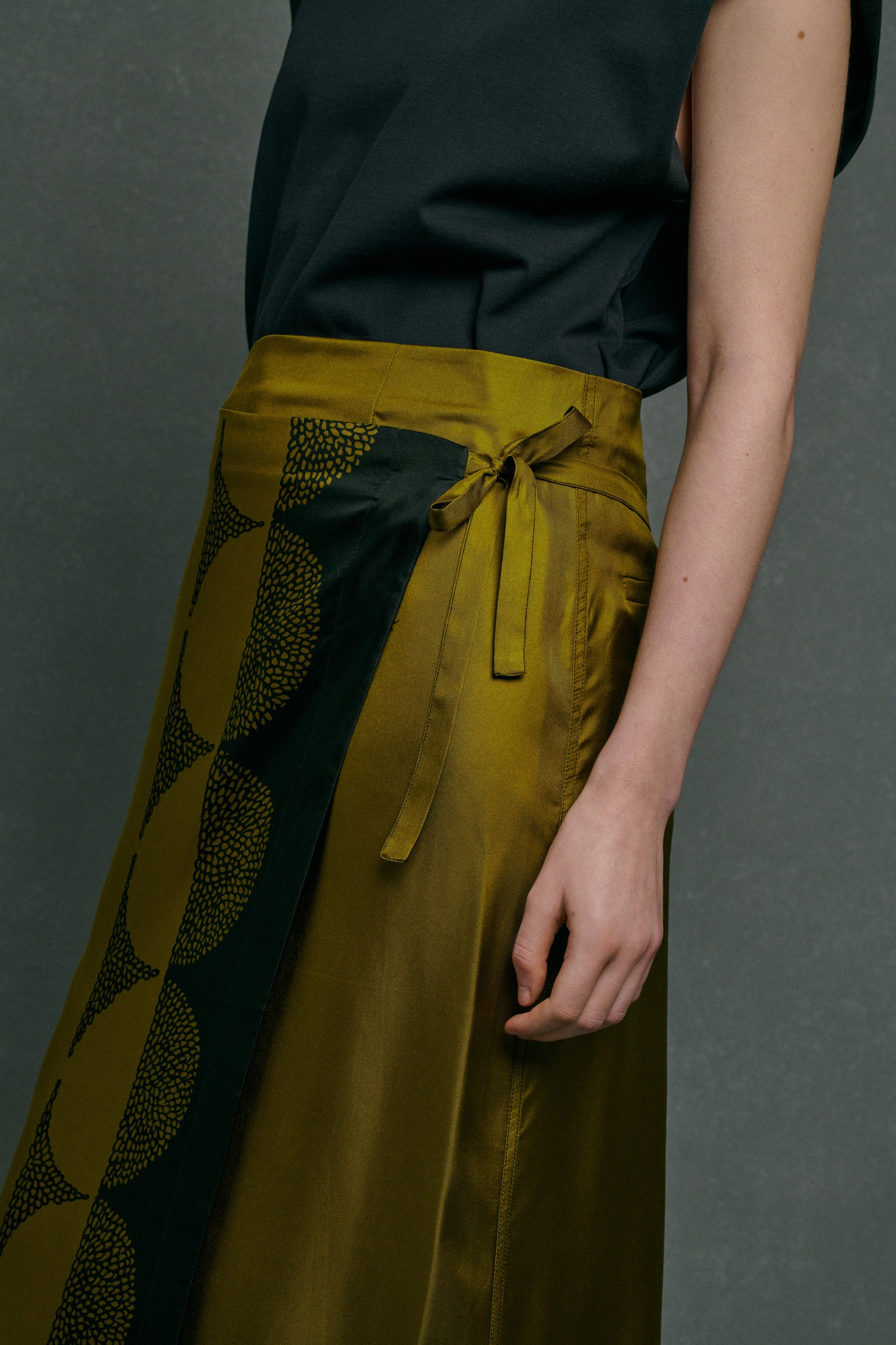 26 / NEW   JUPE TENSI