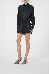 BLACK // SHORT/SHORT