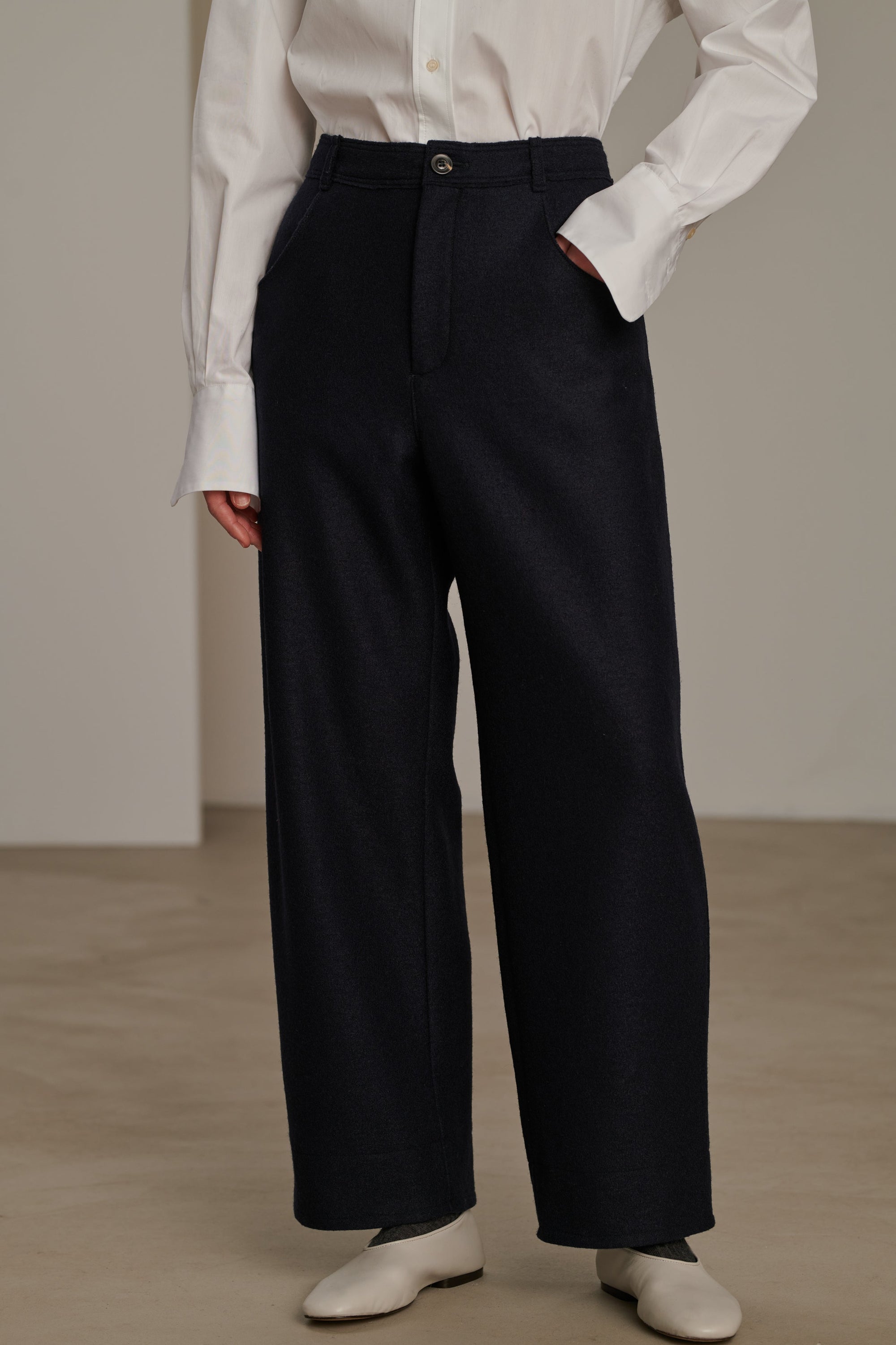 28 / NEW   PANTALON BAYONNE