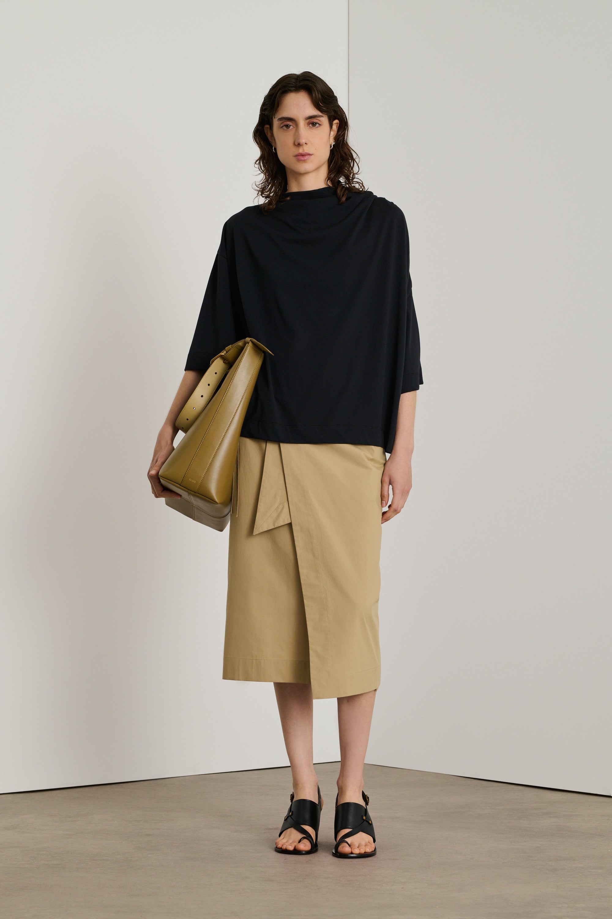NOIR TSHIRT MANCHES COURTES DAKOTA