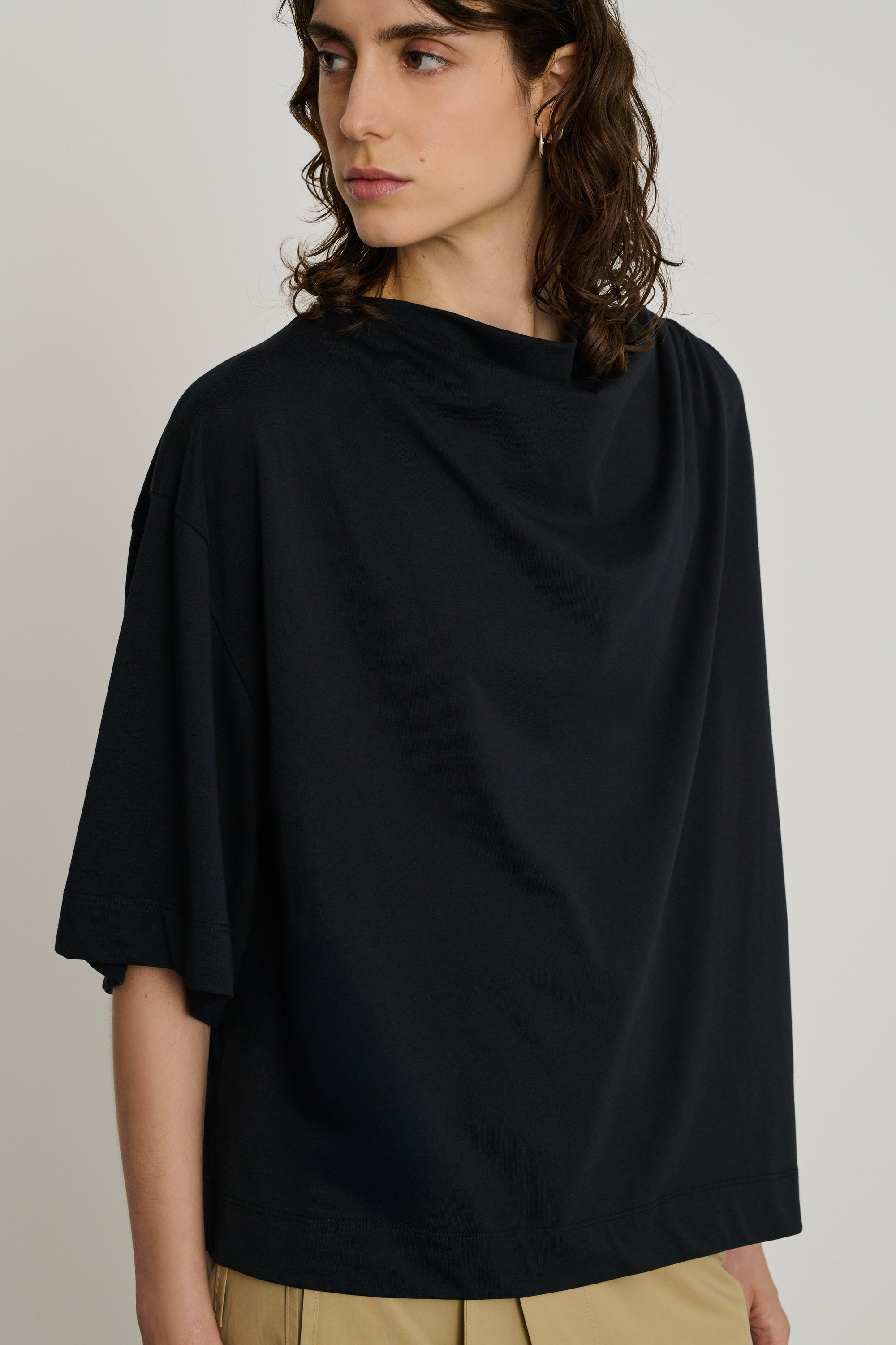 NOIR TSHIRT MANCHES COURTES DAKOTA