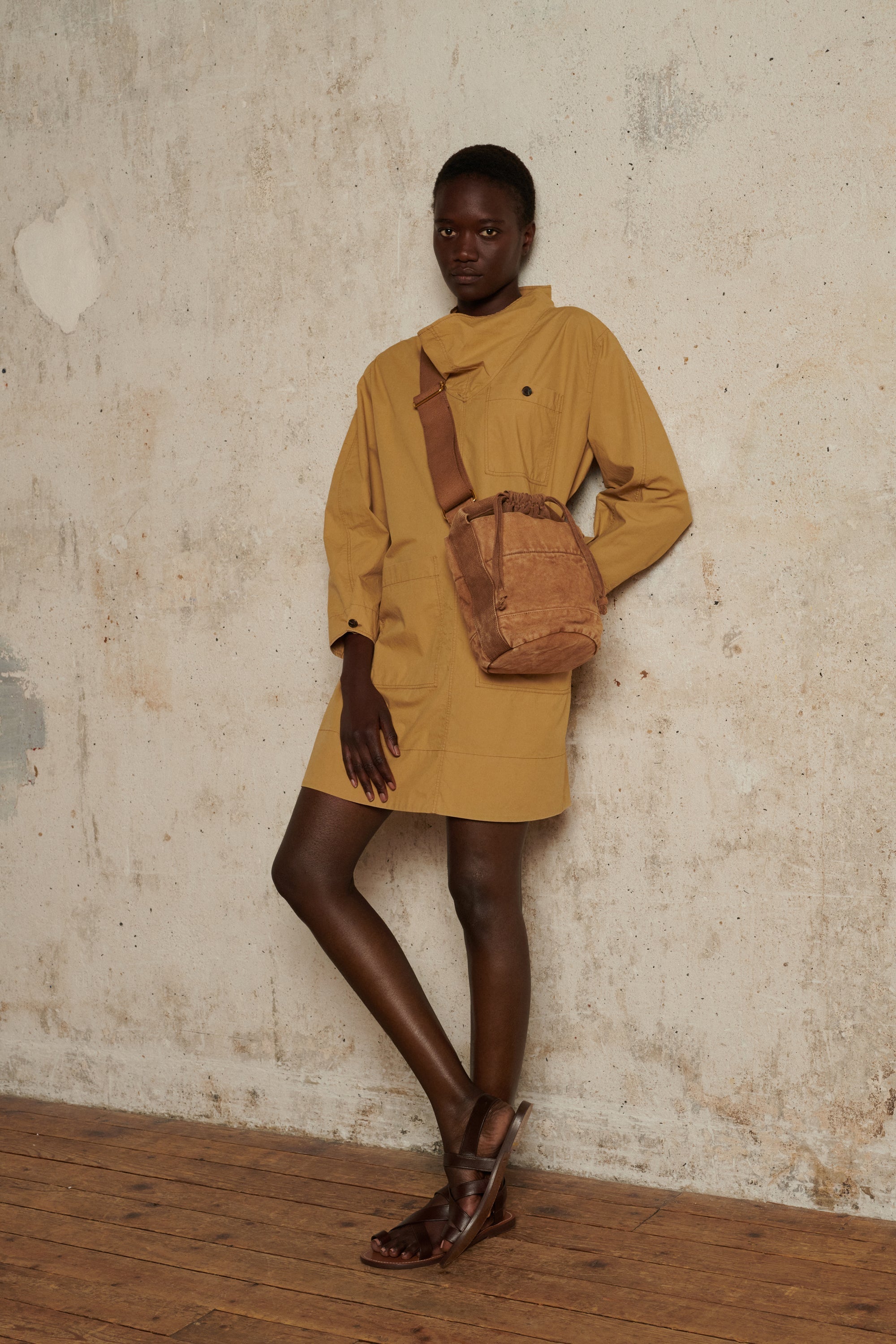 15 / DJV 90€ 44-2 / ST5%   ROBE CHAINE & TRAME ULSAN