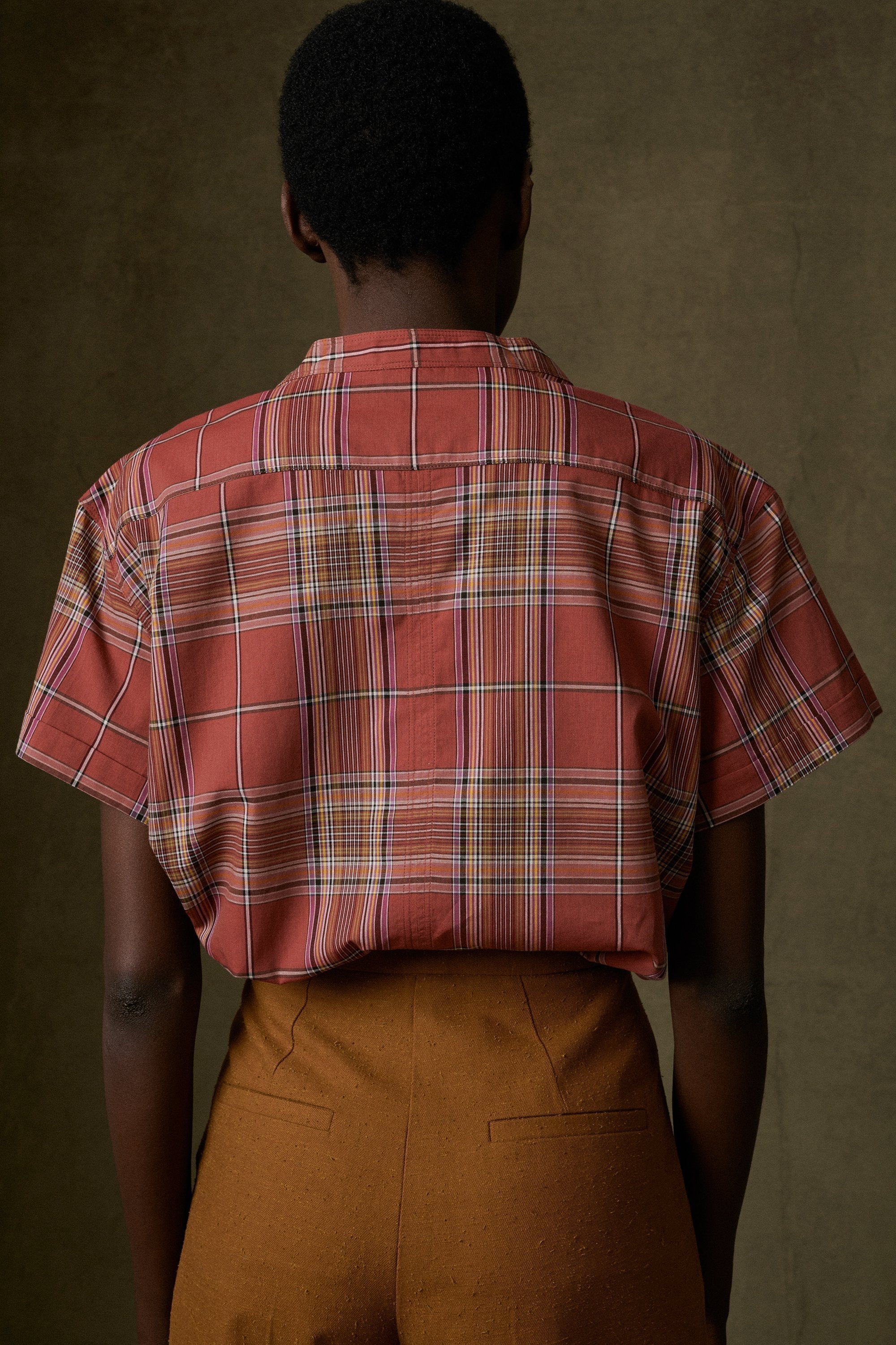 117 / DJV 60€ 241-1 / ST0%   BLOUSE PARFAITE