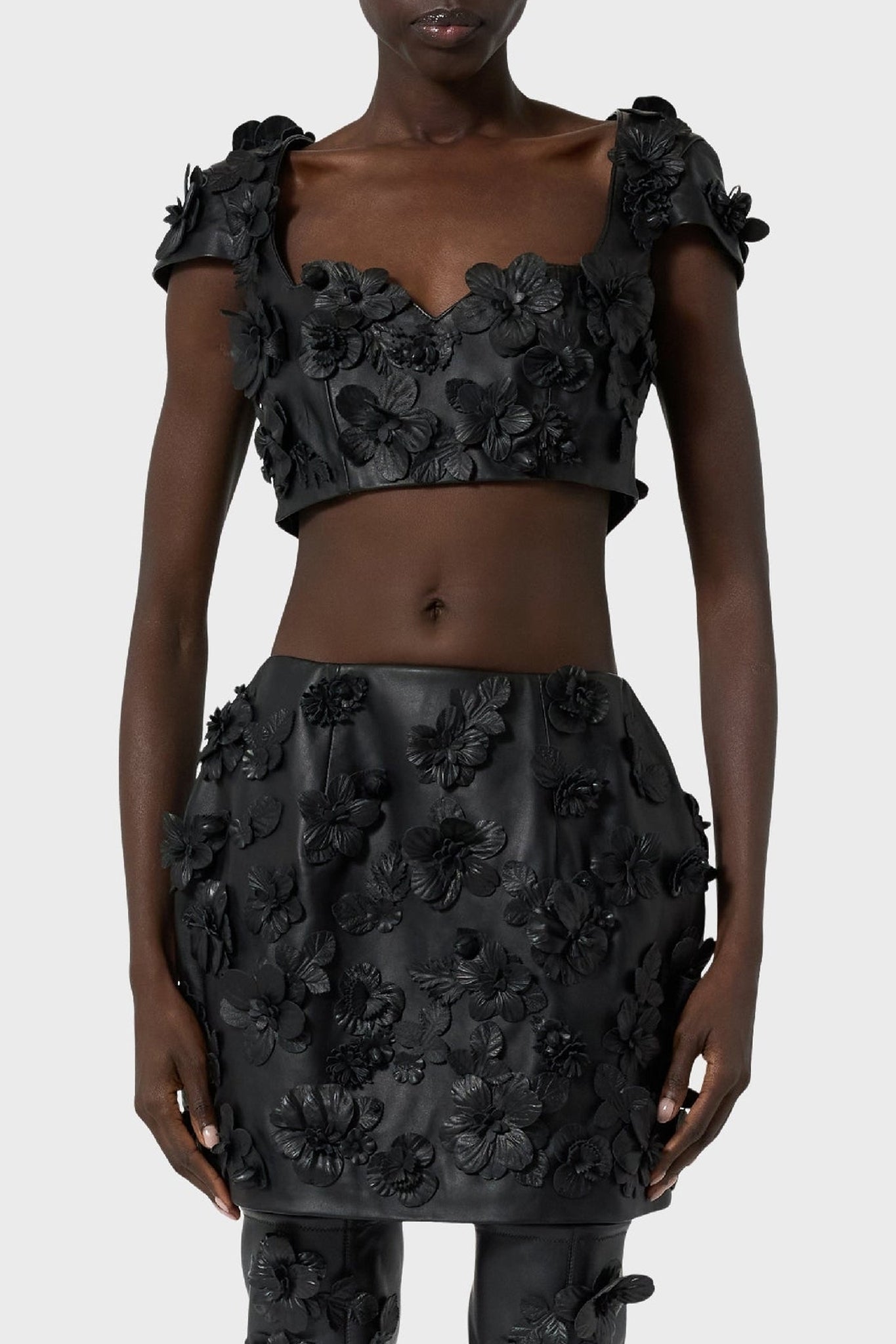 Top - Black