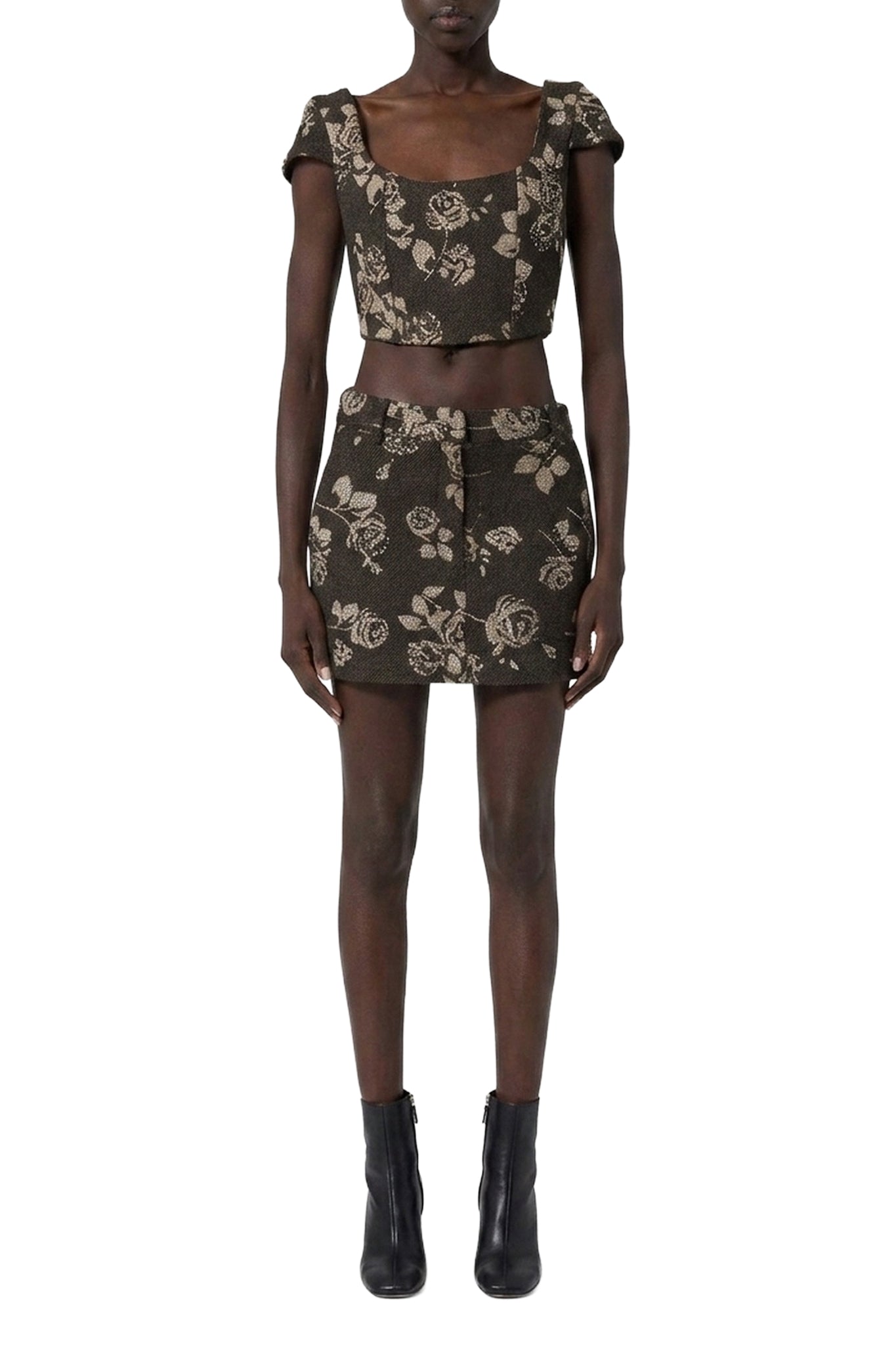 BROWN // TOP/TOP