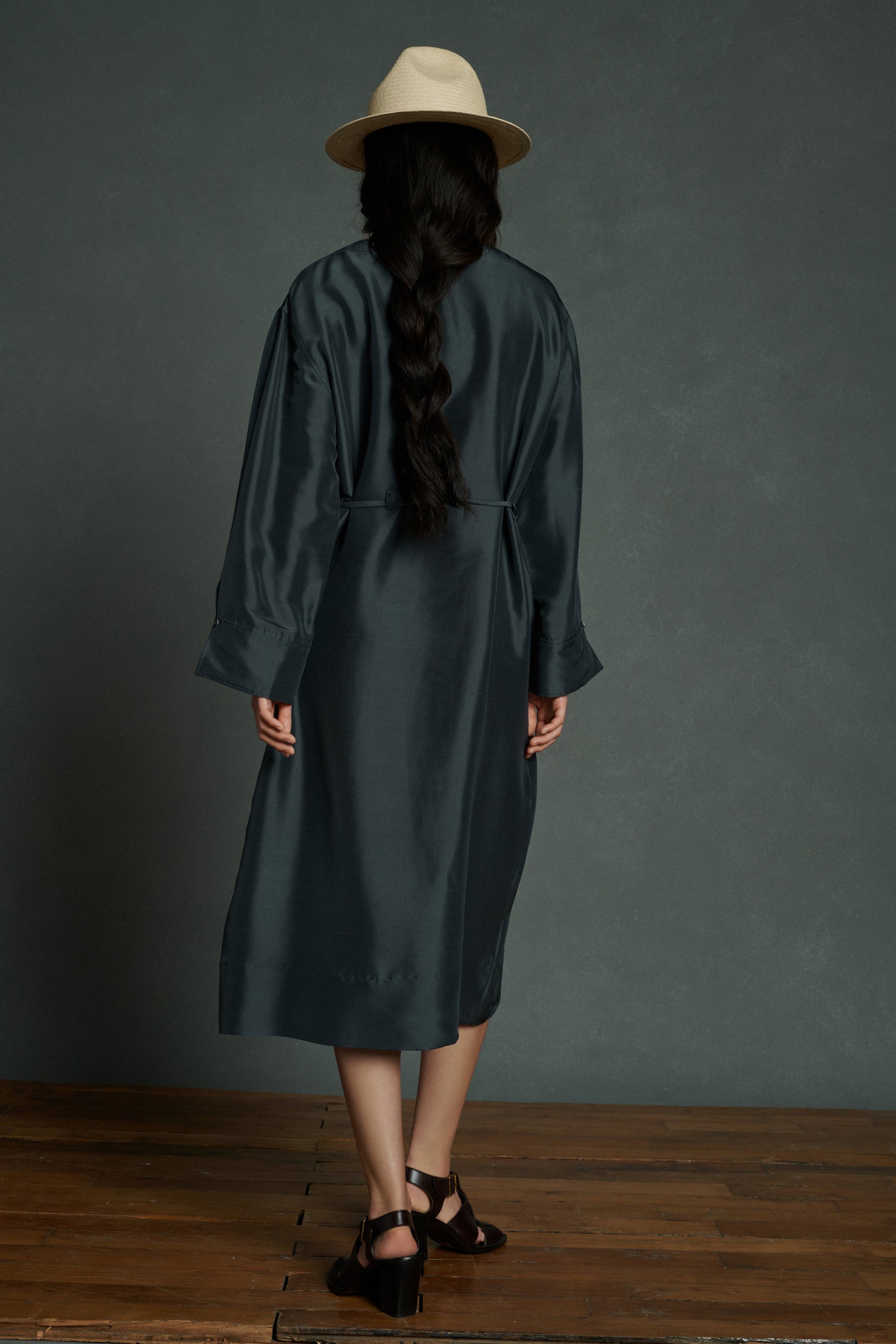 15 / NEW   ROBE CHAINE & TRAME WELL