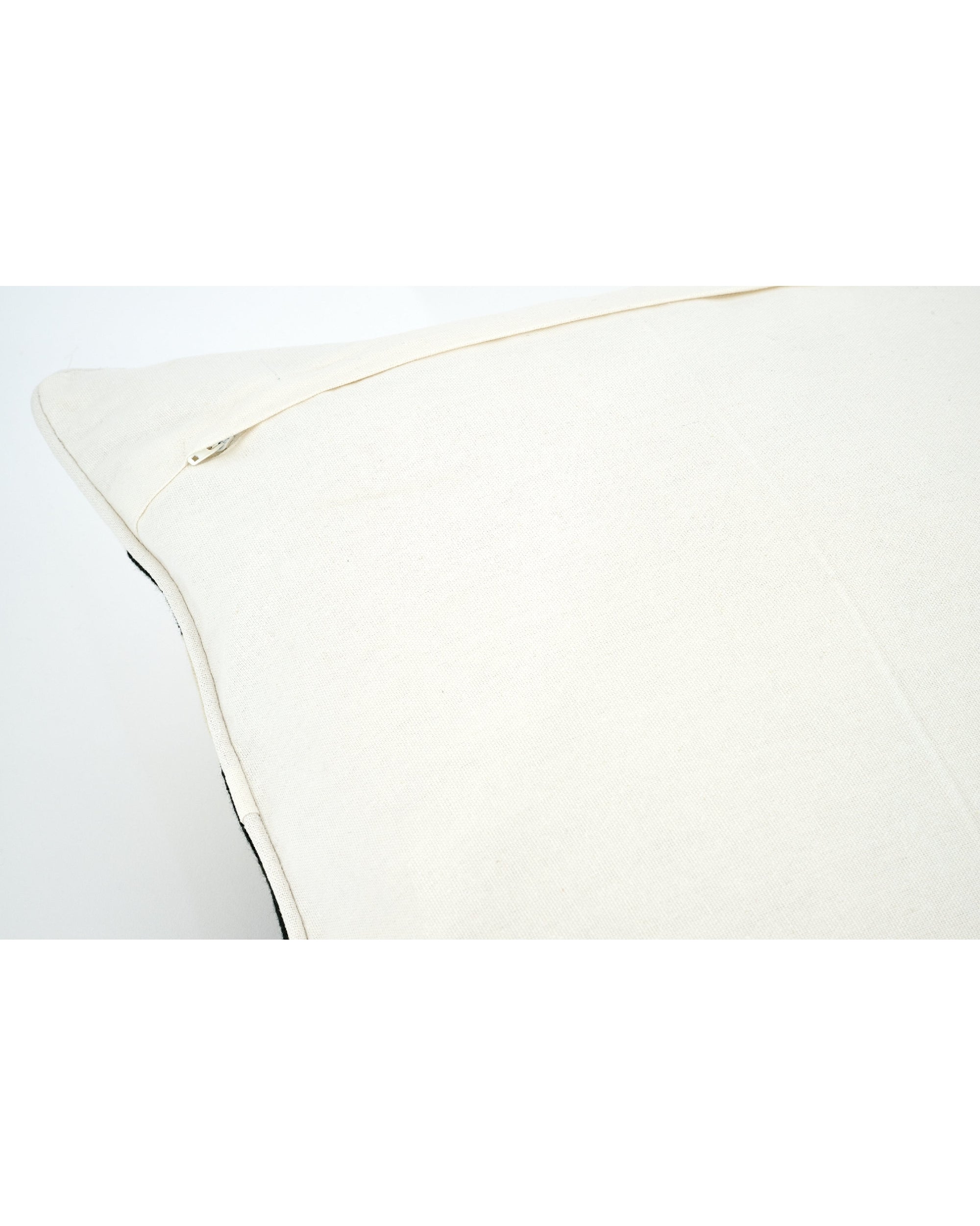 COUSSIN KARA II