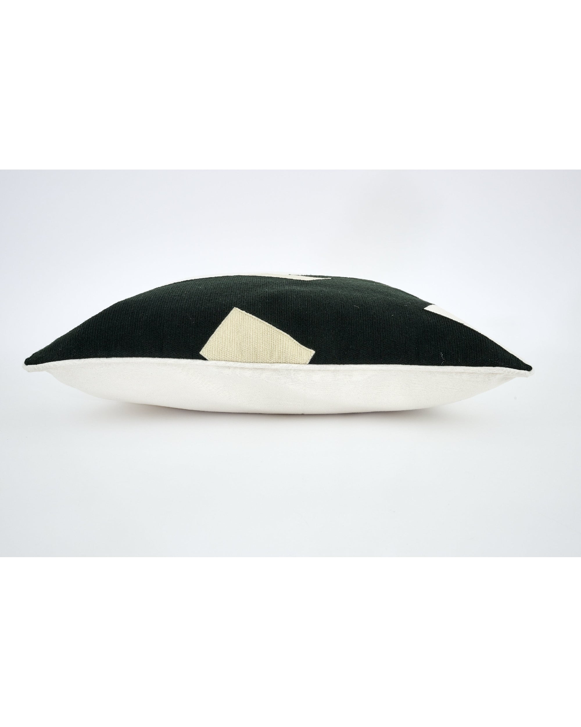 COUSSIN KARA II