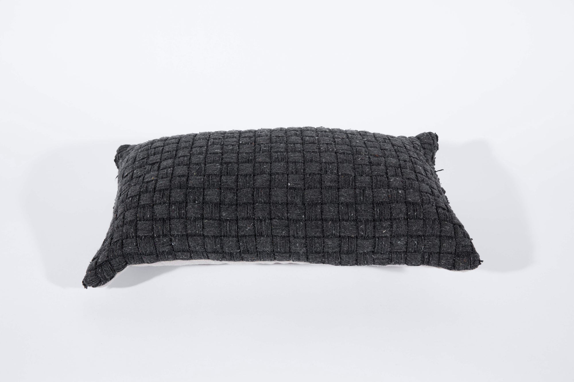 COUSSIN KAMPUR NOIR