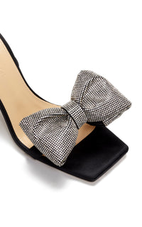 Nicole 95 heeled sandals in silk & rhinestone - Black