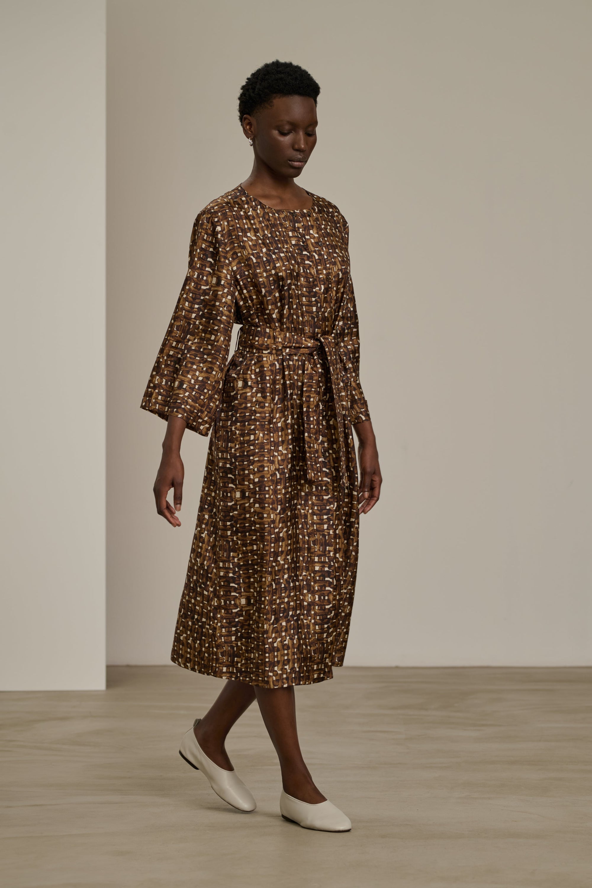 55 / NEW   ROBE CHAINE & TRAME URUGUAY