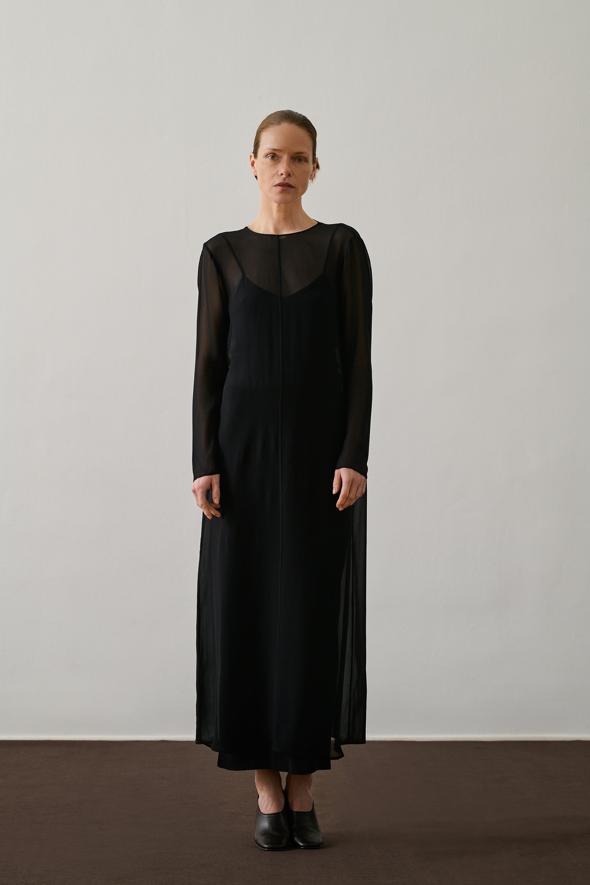 NOIR ROBE CHAINE & TRAME VIKTORIJA