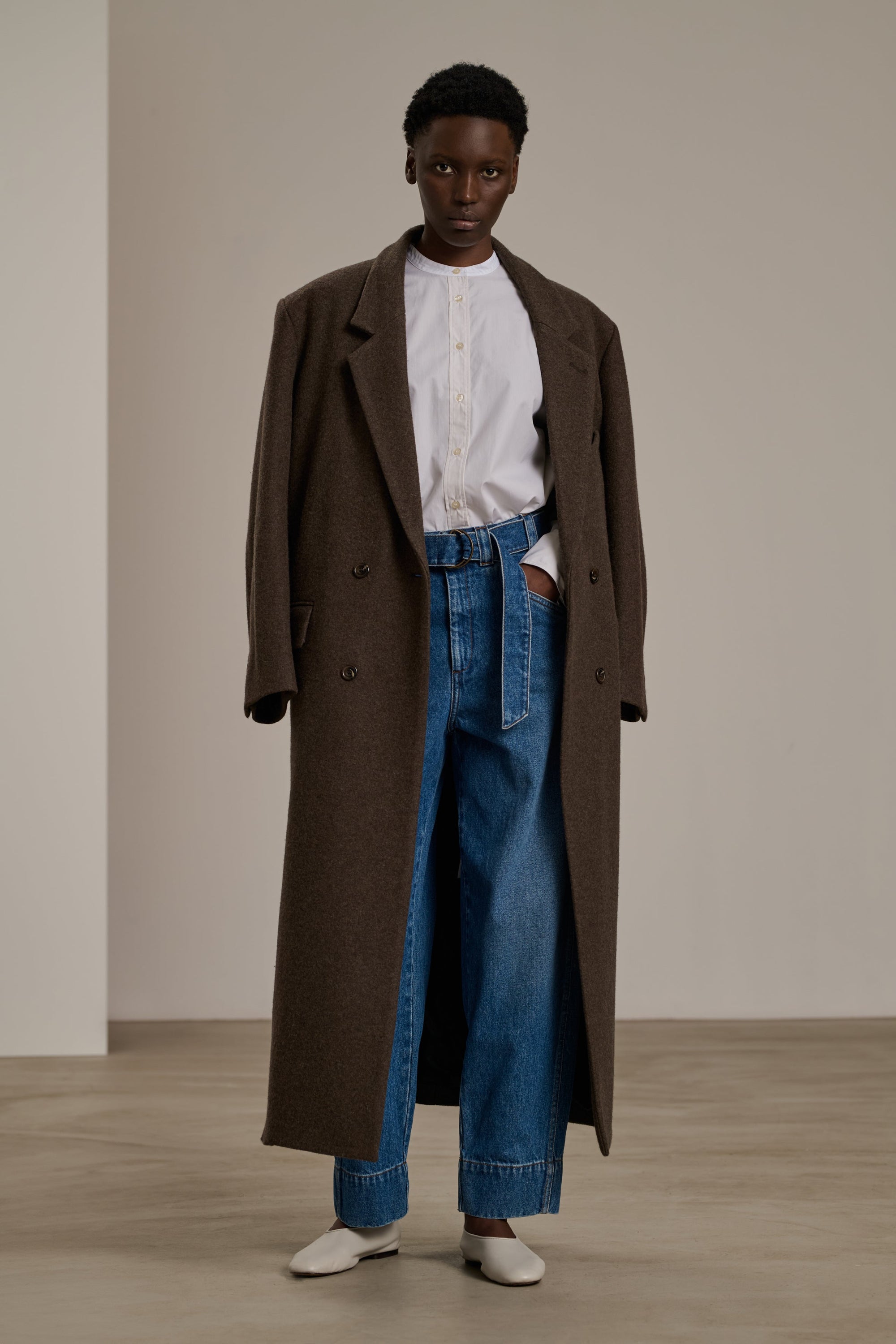 73 / NEW   JEAN DROIT VOLAGE