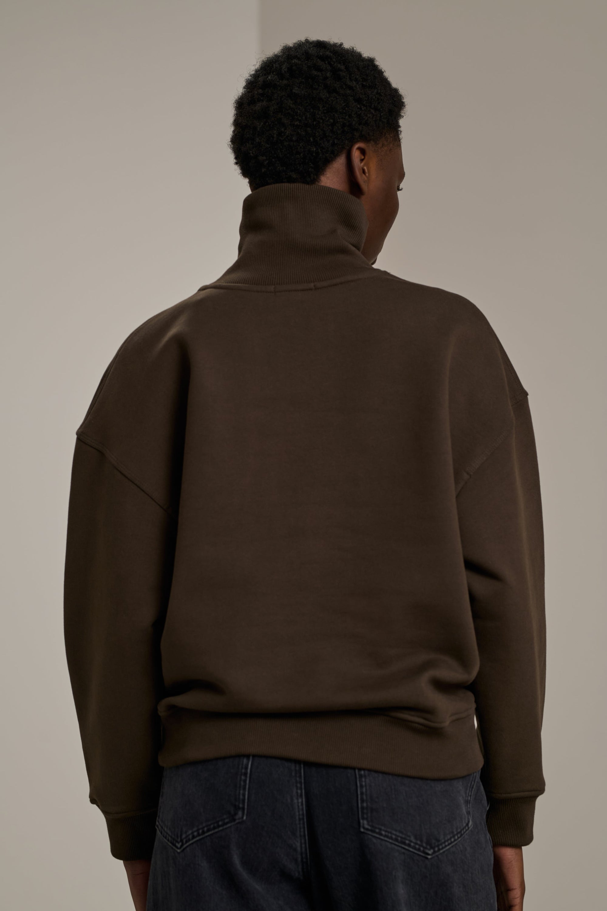 27 / NEW   SWEAT VITO