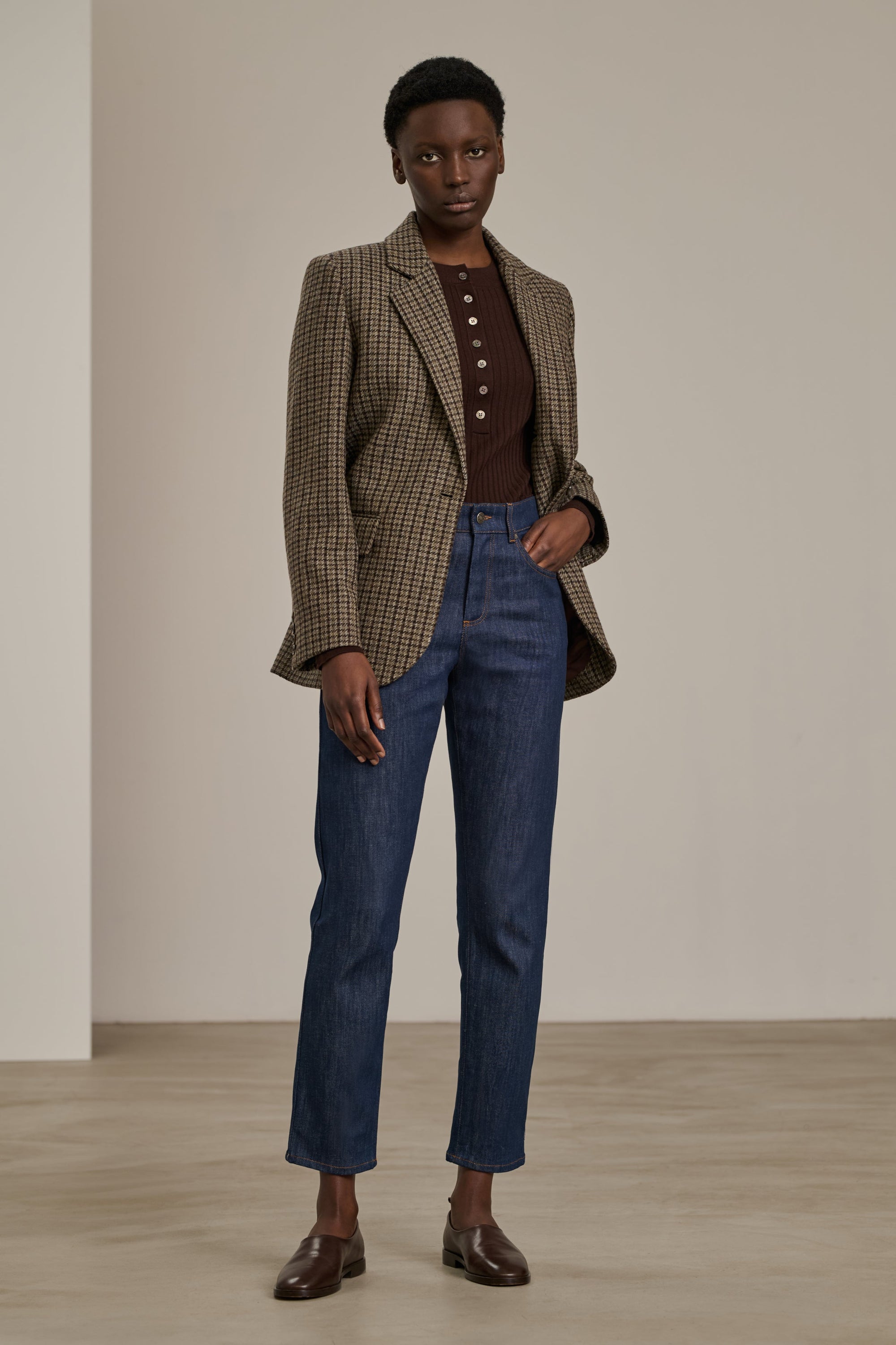 76 / NEW   JEAN DROIT BARNEY