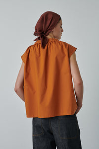 36 / DJV 60€ 143-10 / ST7%   BLOUSE TANGER