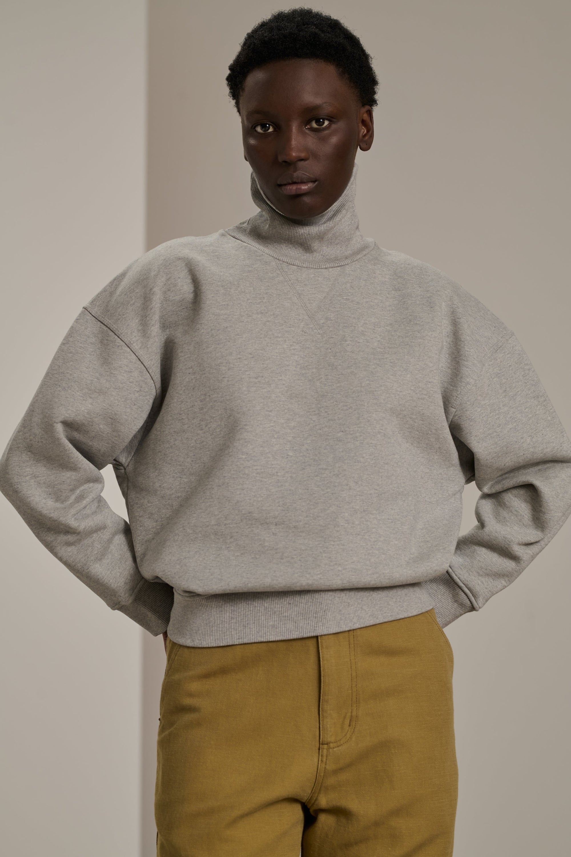 79 / NEW   SWEAT VITO