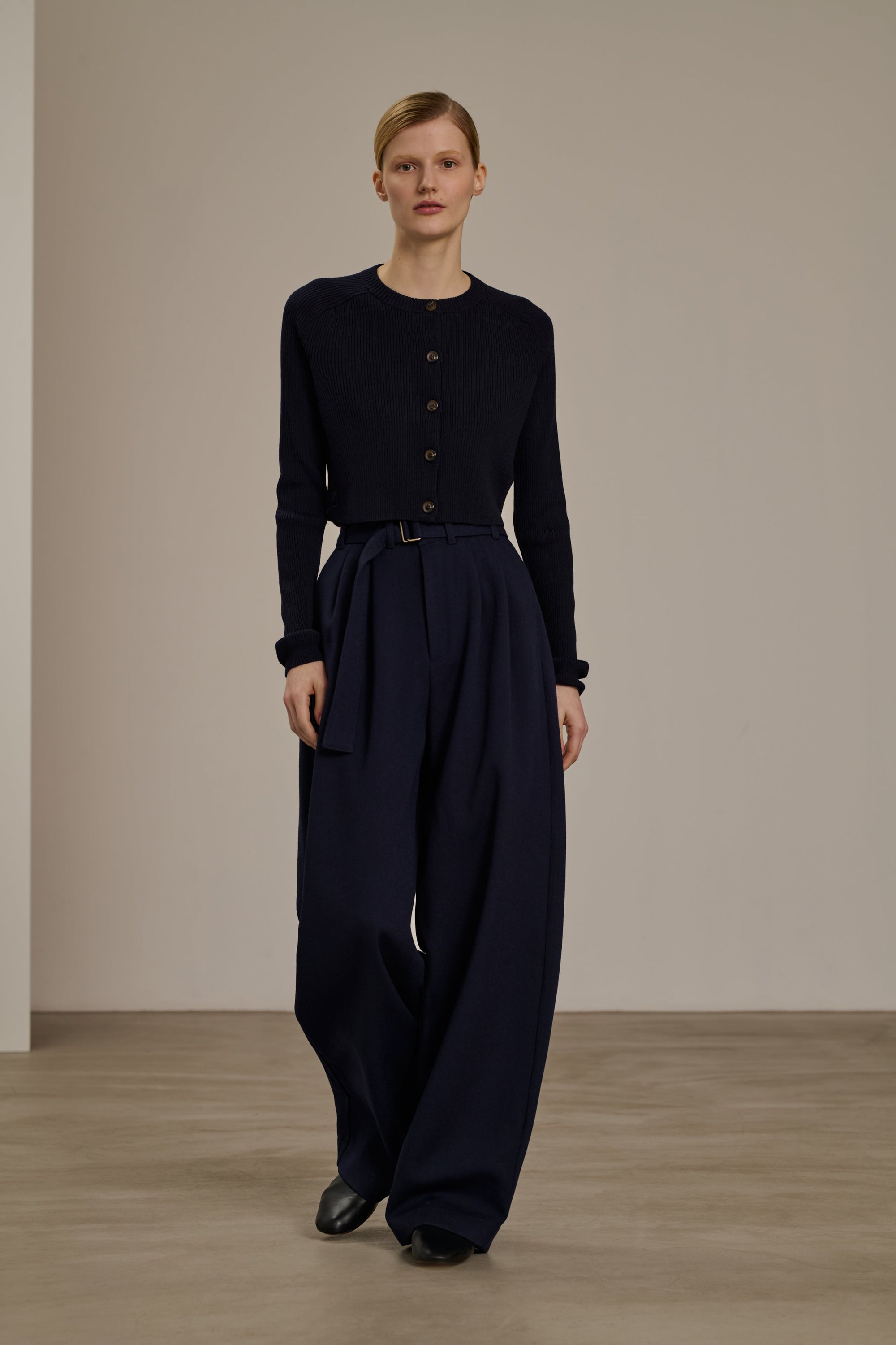 81 / NEW   MAILLE WALDEN