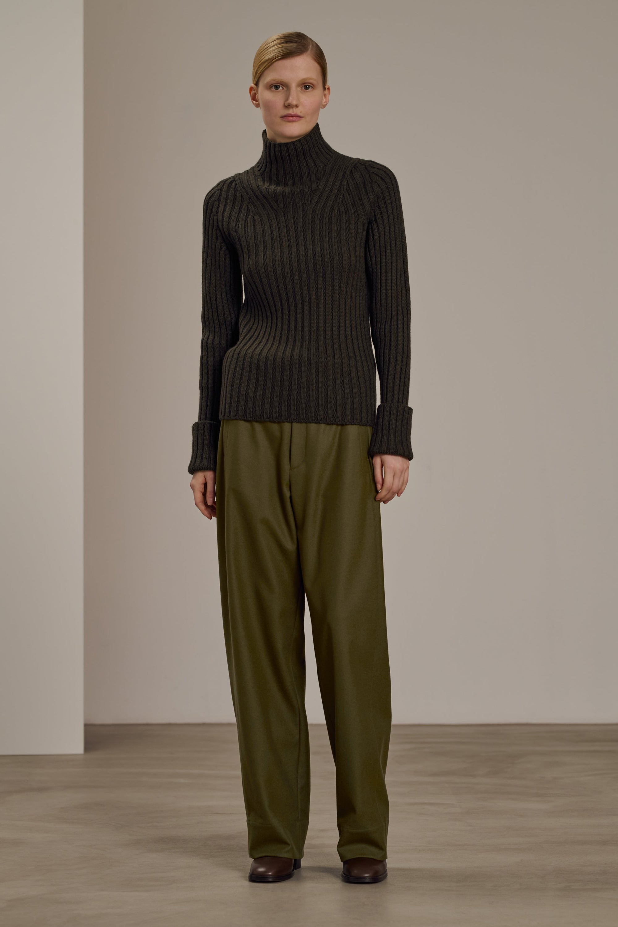 55 / NEW   PANTALON WALLY