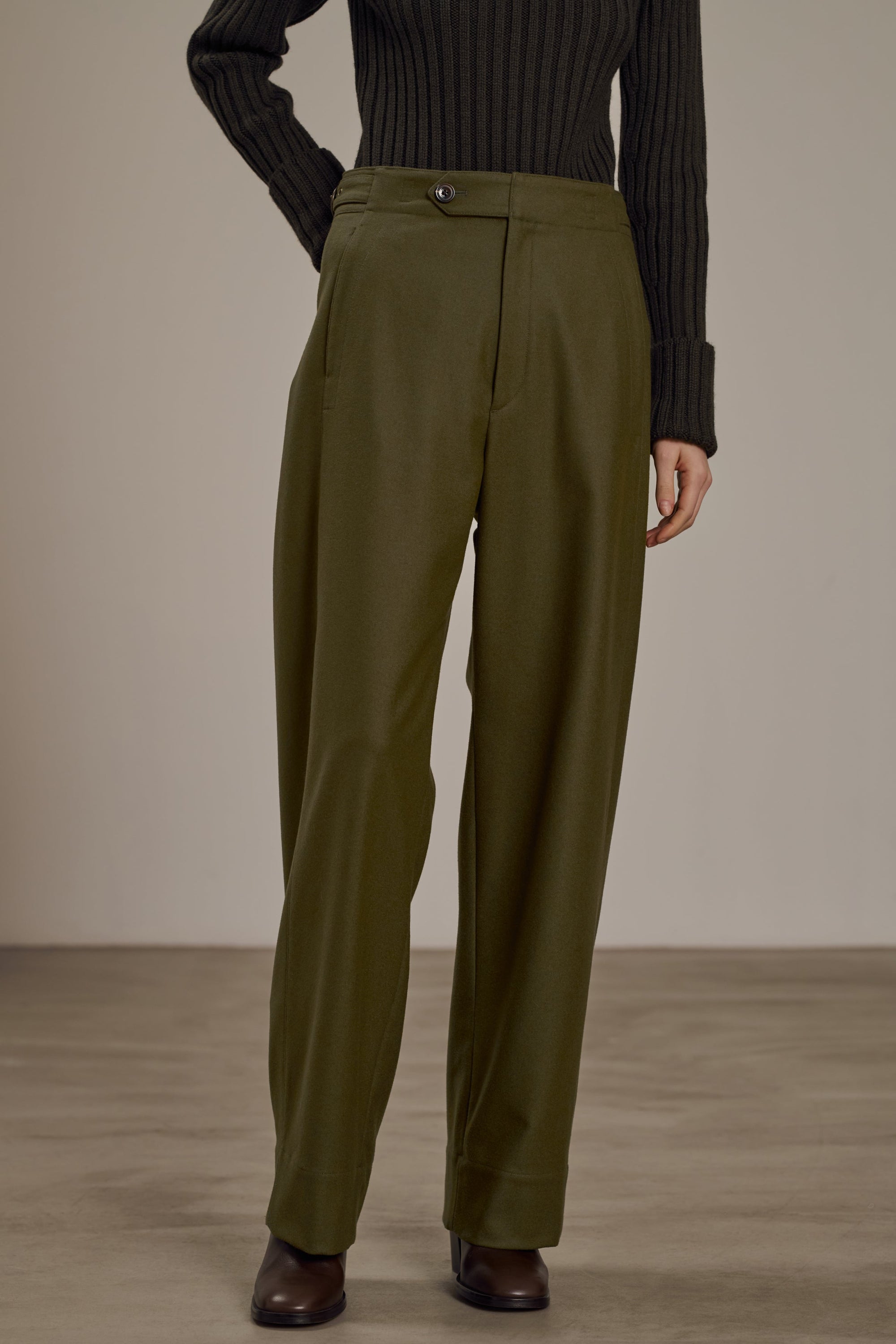 55 / NEW   PANTALON WALLY