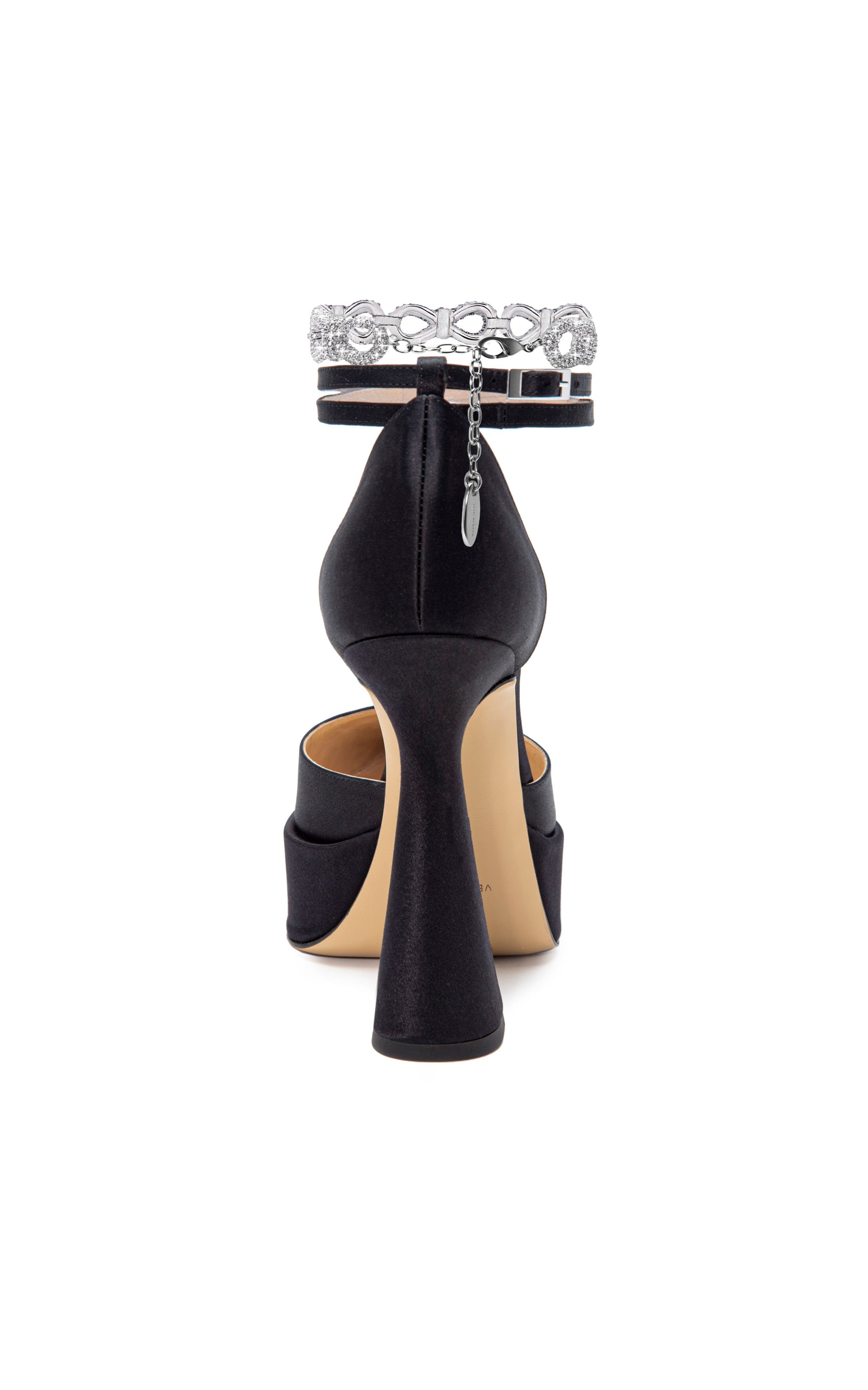 Bow Chain 140 platform pumps in silk & strass - Black