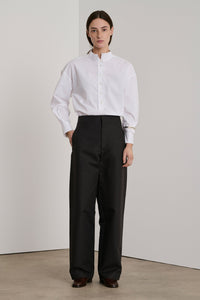 BLANC CHEMISE POEME