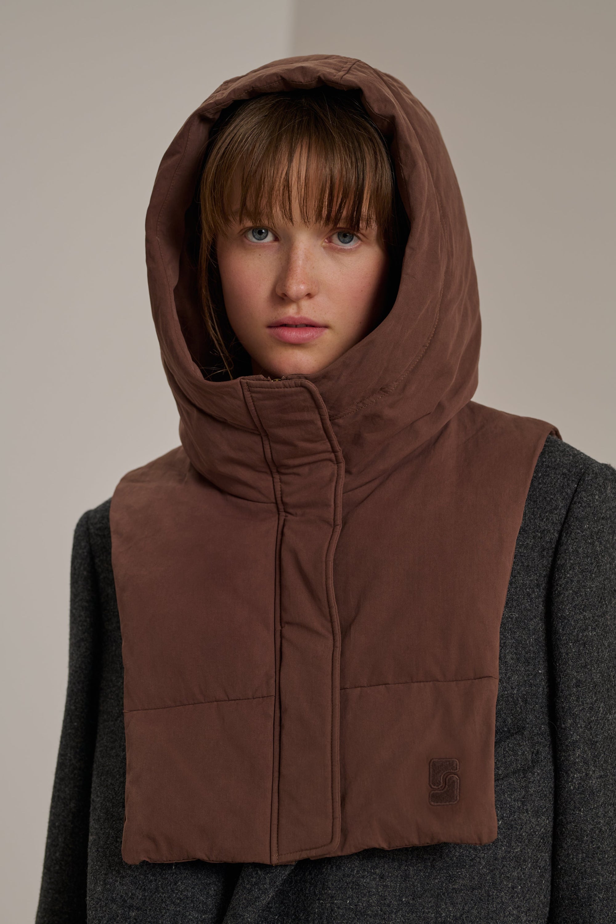 10 / NEW   ECHARPE COURCHEVEL