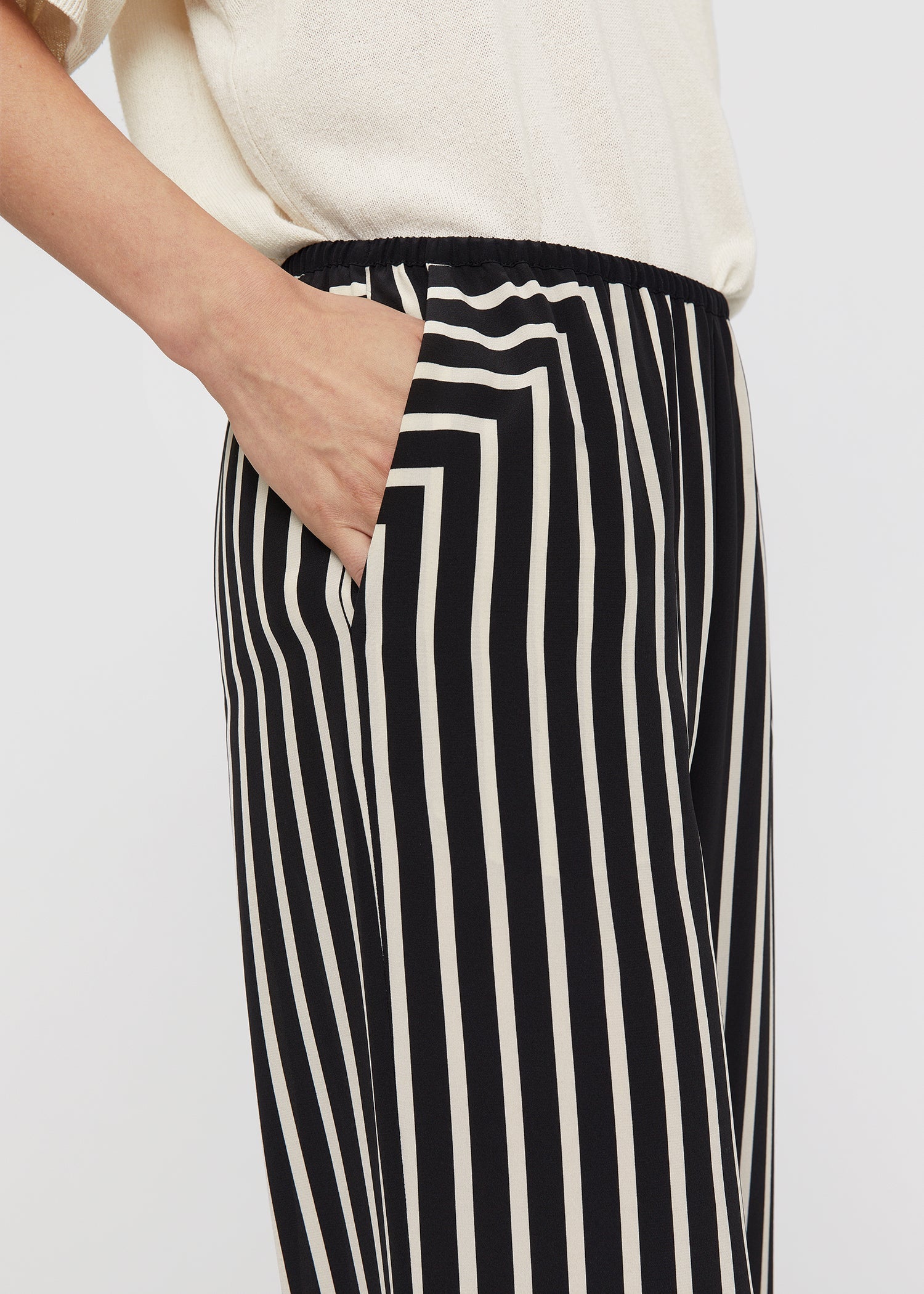 MONOGRAM SILK JACQUARD SLACKS