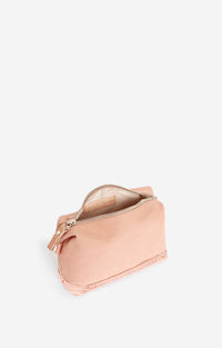 9 QTY NEW // CREME / Petite Trousse Zippée - CREME