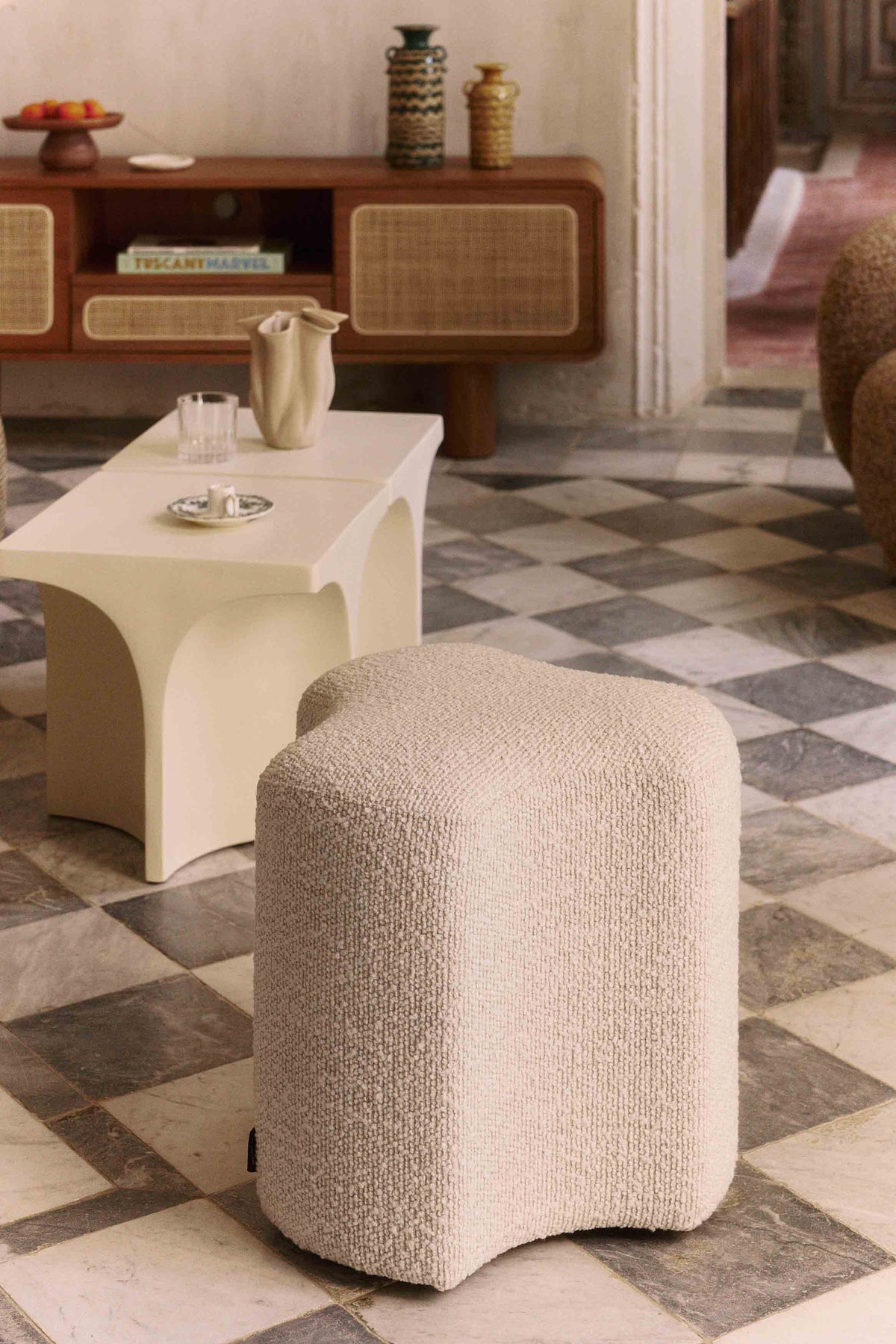 Pouf Takoo - Tweed Blanc Bouclé