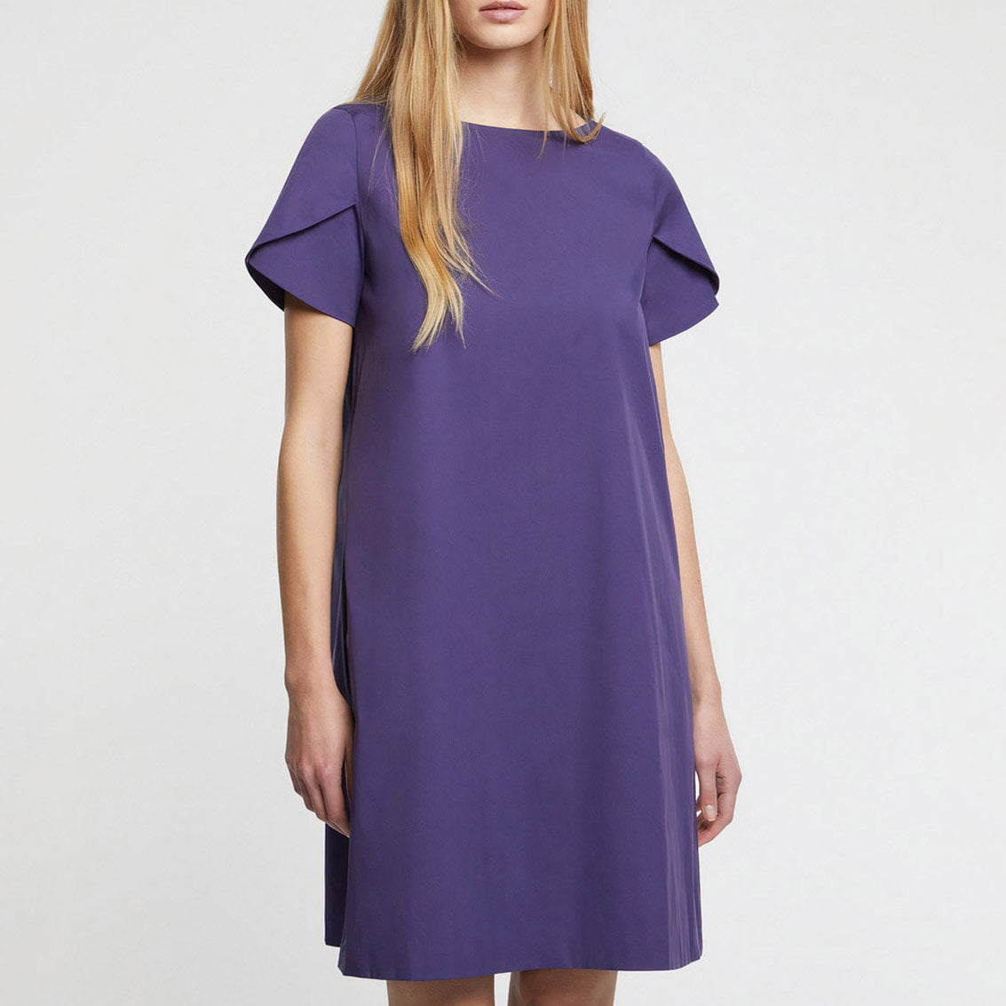 RAISIN ROBE