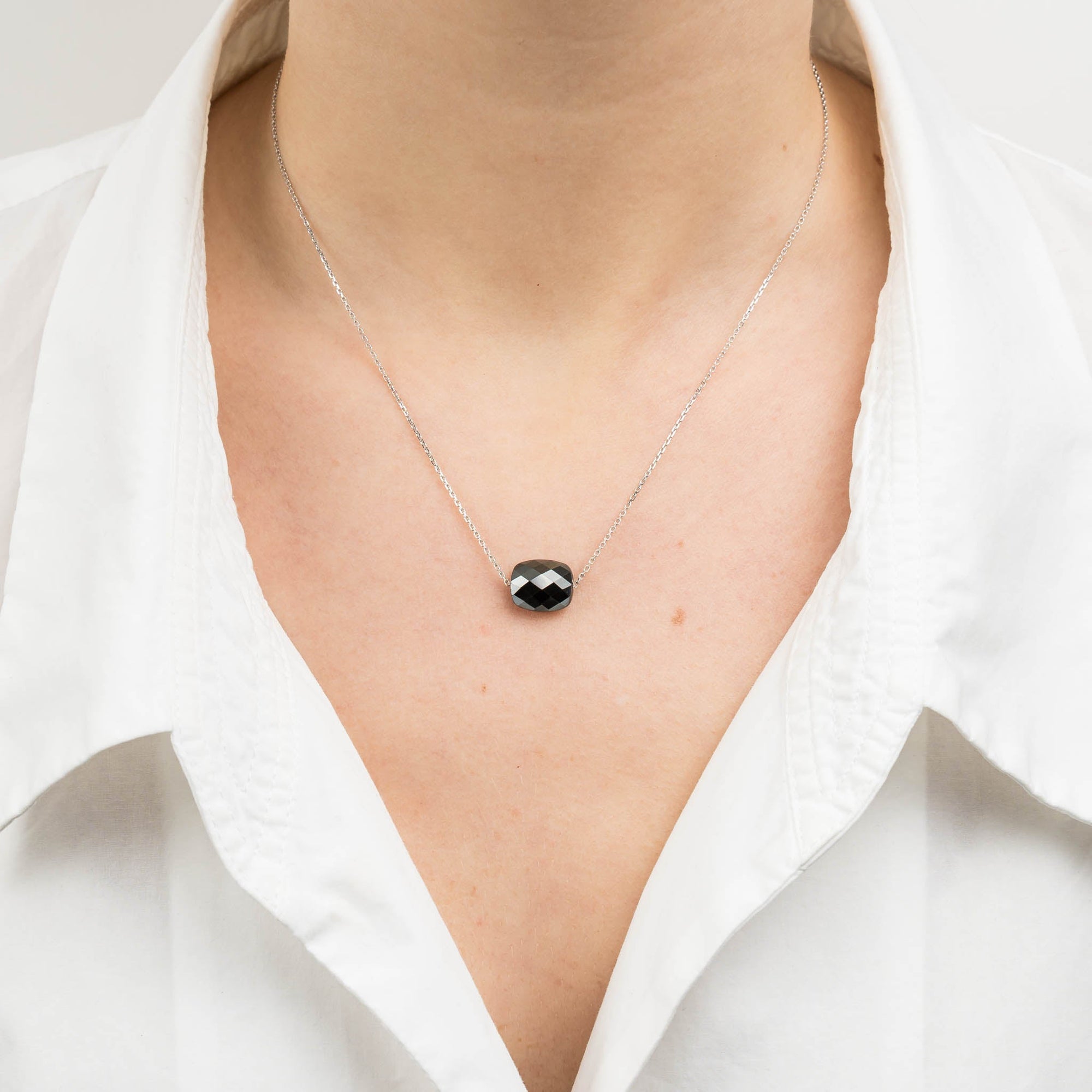 Collier Friandise en or blanc & Hématite - Noir Métal Argenté