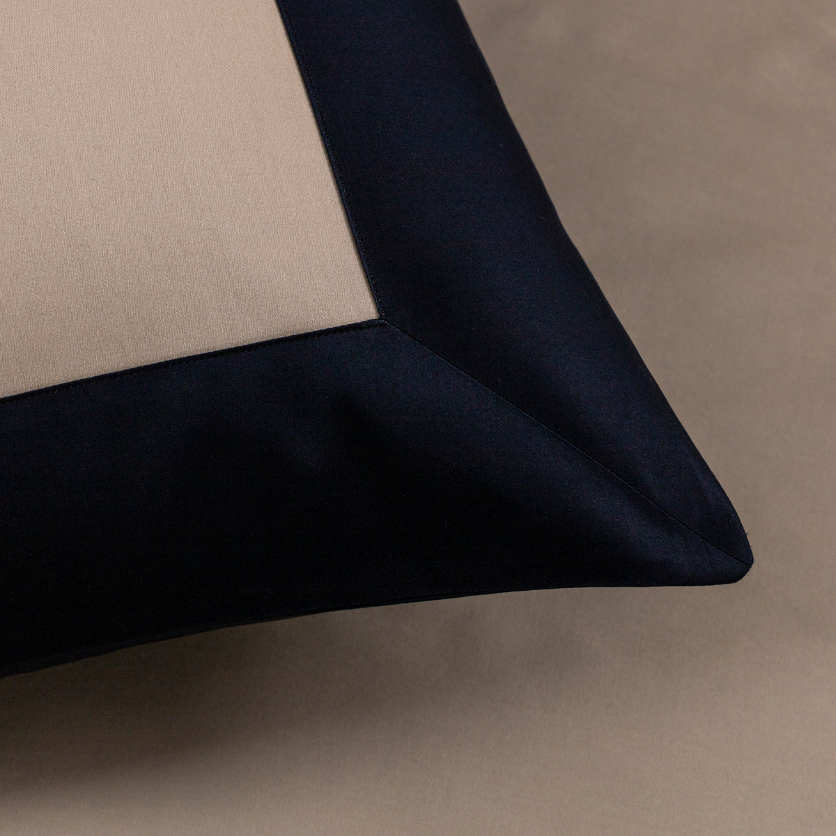 RECTANGULAR / TAIE D'OREILLER