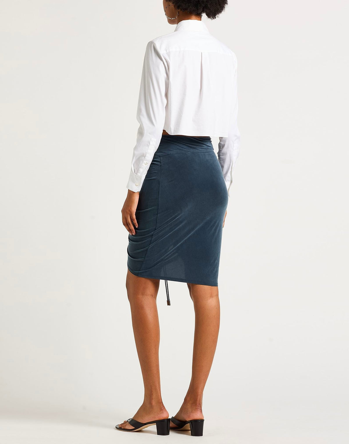 75€ / 0 sold //2 QTY / ST0%   Jupe Espelho courte - Navy