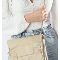 Billie flap bag in quilted leather - Dune