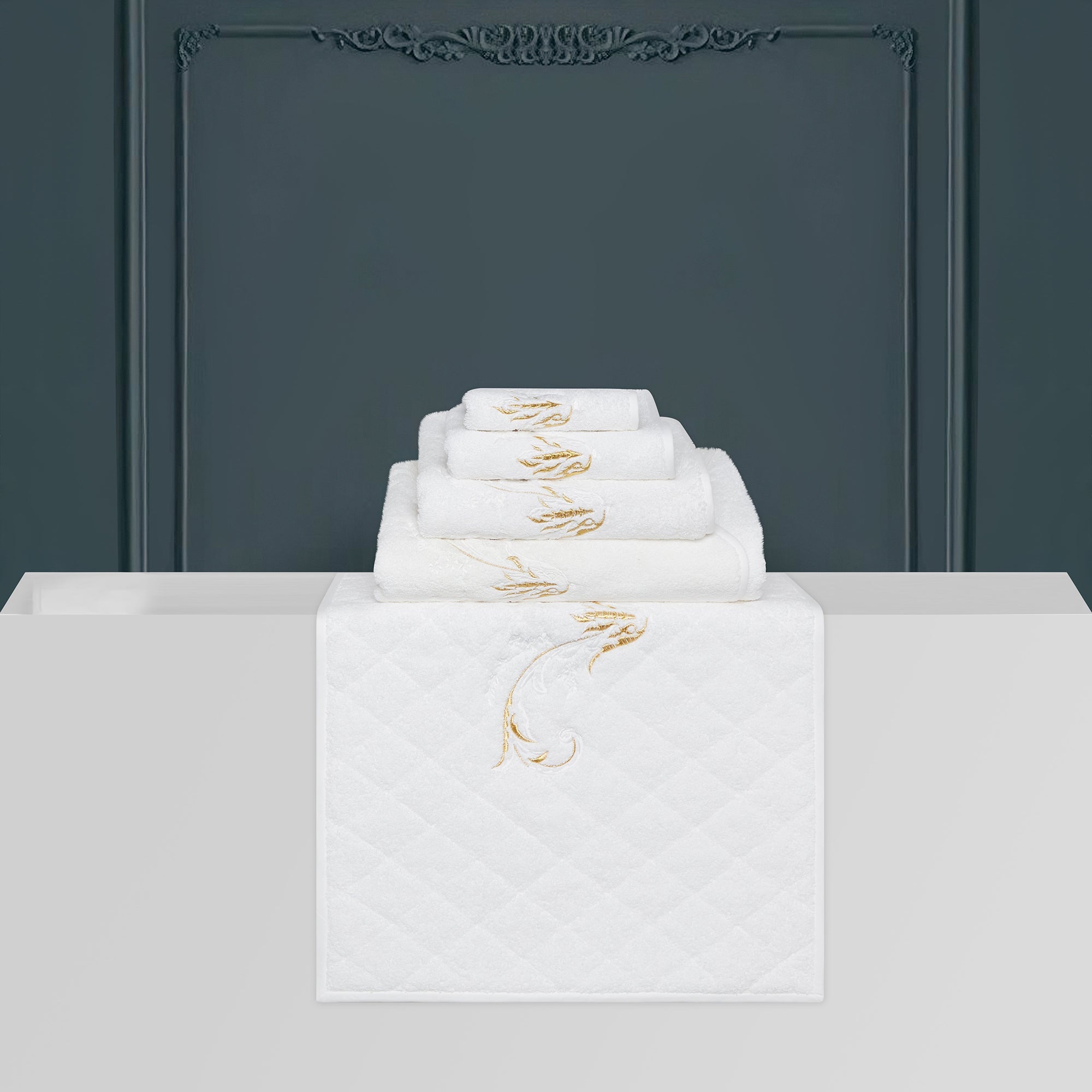 Univers de bain Trianon - Blanc & Or