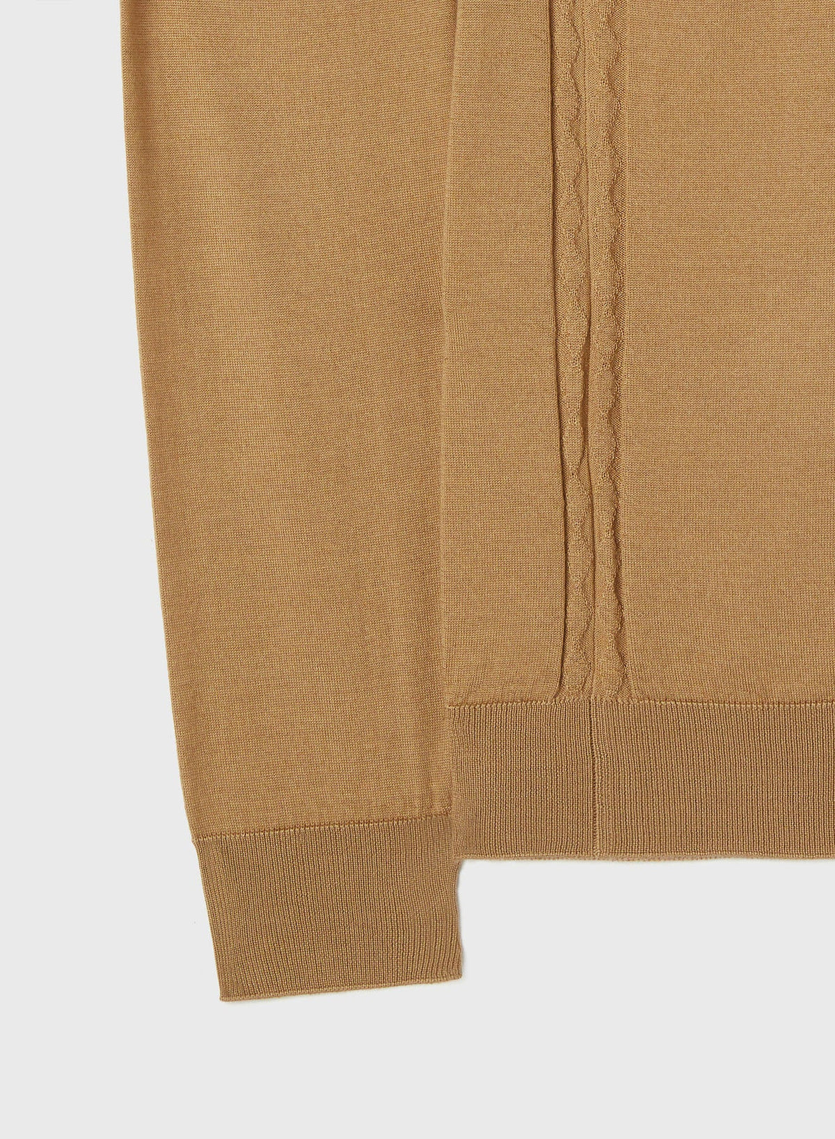 SAND SIDE ARGYLE DETAIL CREWNECK
