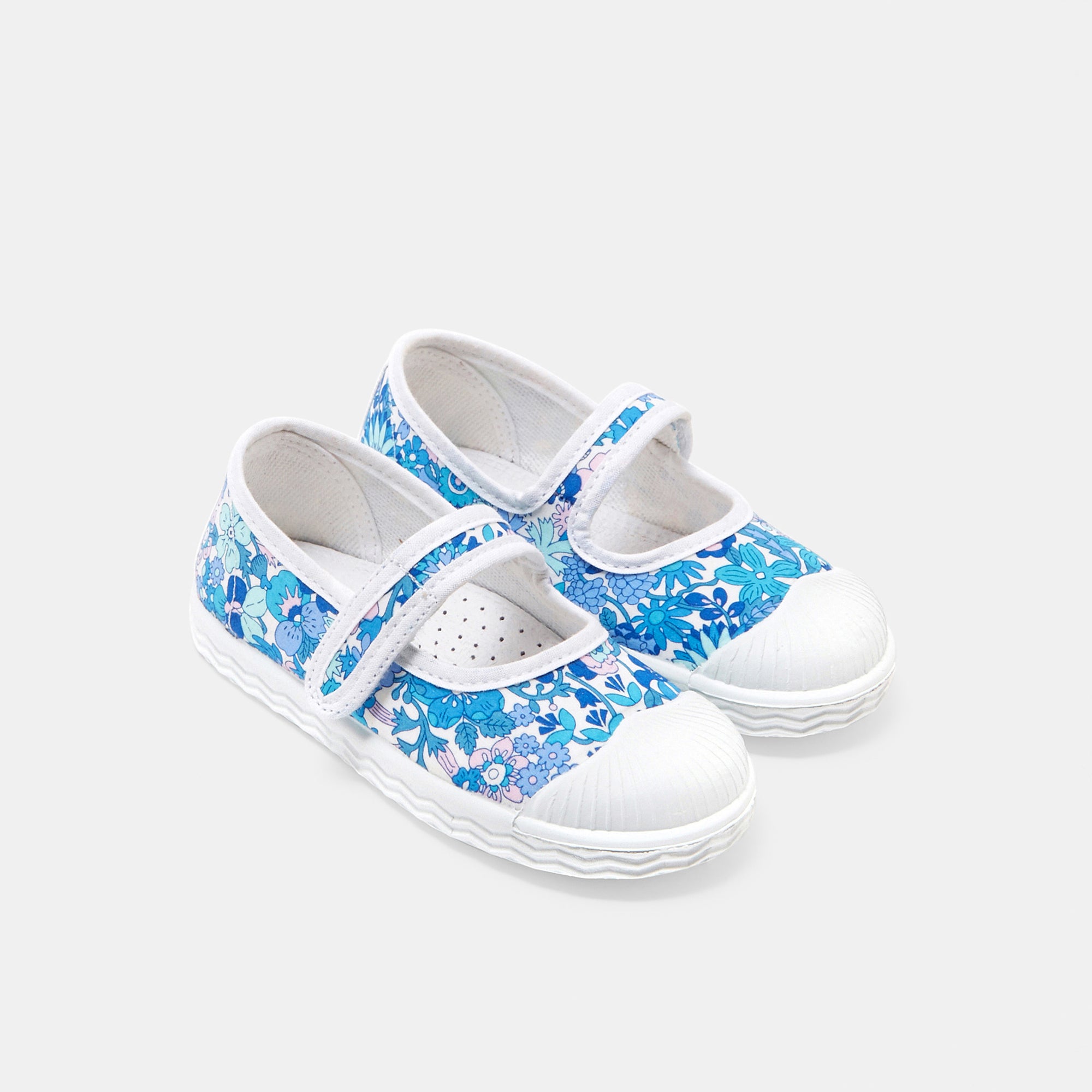 16 QTY / BLEU/MULTICO CHAUSSURES TOILE PENNY