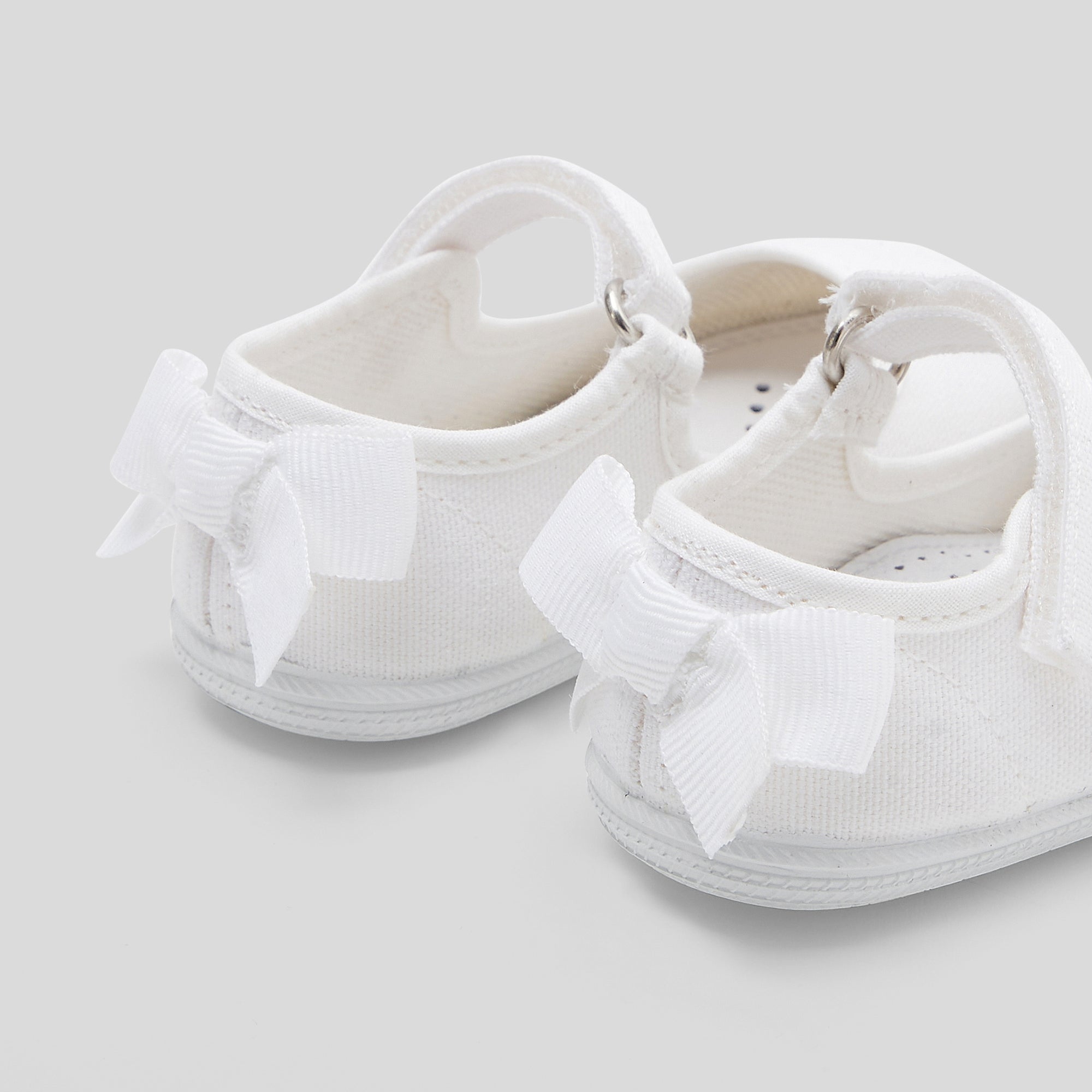 0 QTY / BLANC JACADI CHAUSSURES TOILE BORA