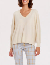 4qty RELIQUAT 75€ 33,3%  / Pull oversize Anton - Ivory