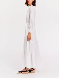 26qty RELIQUAT 150€ 3,7%  / Robe longue Lena évasée - White