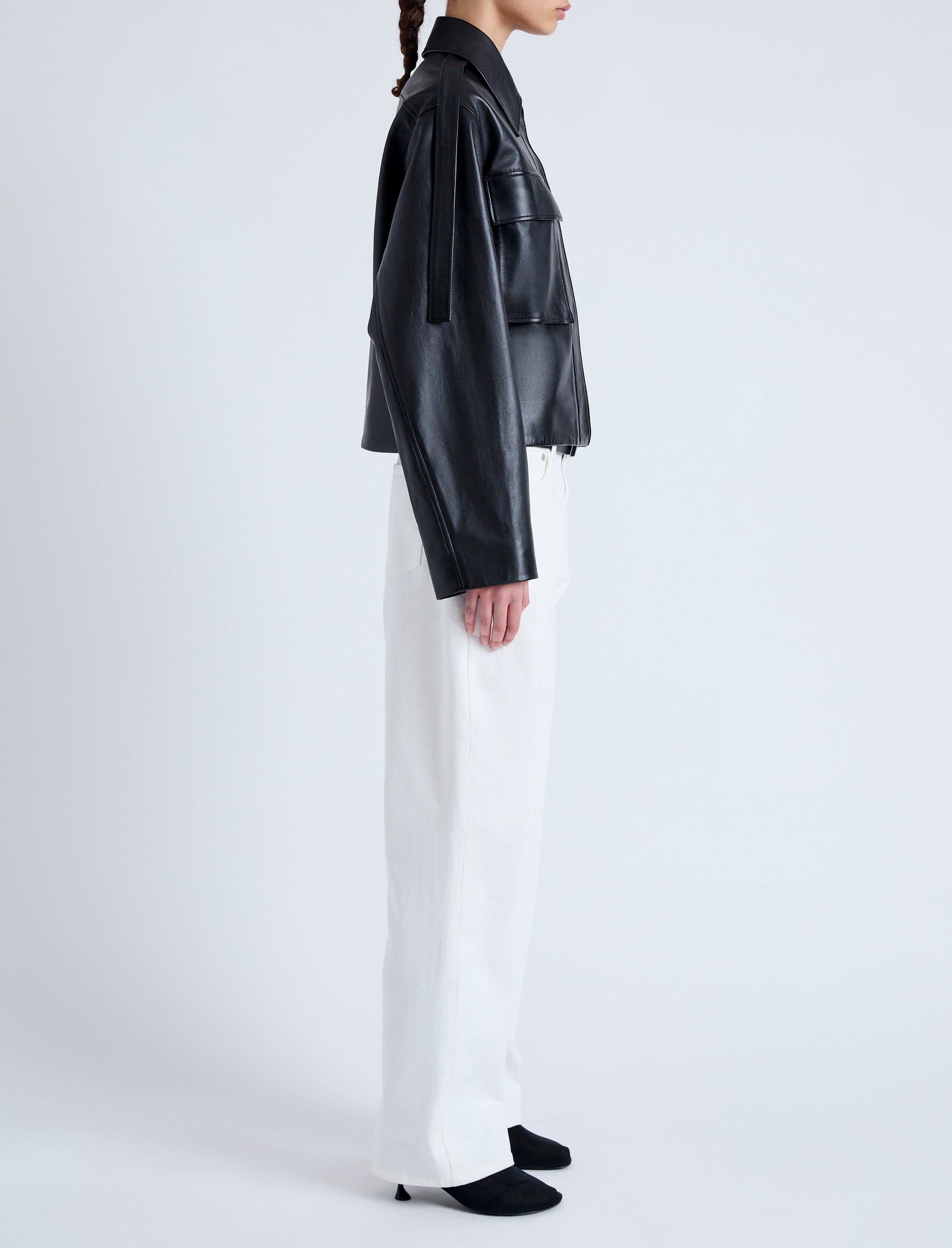 Veste courte à poches en cuir - Black