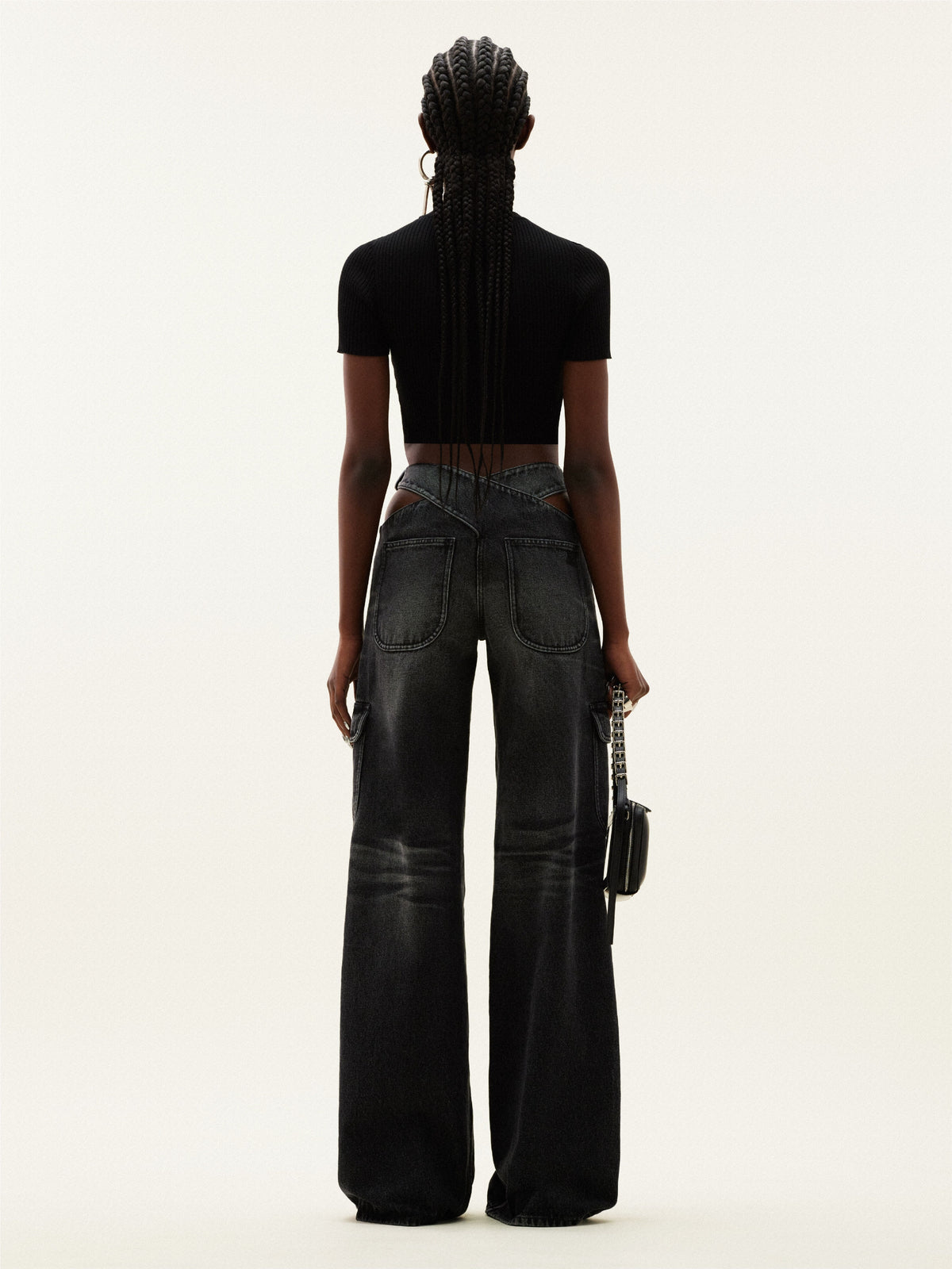 PRIX MARQUE : 120 / PANTALON PANTALON BAGGY CRISS CROSS