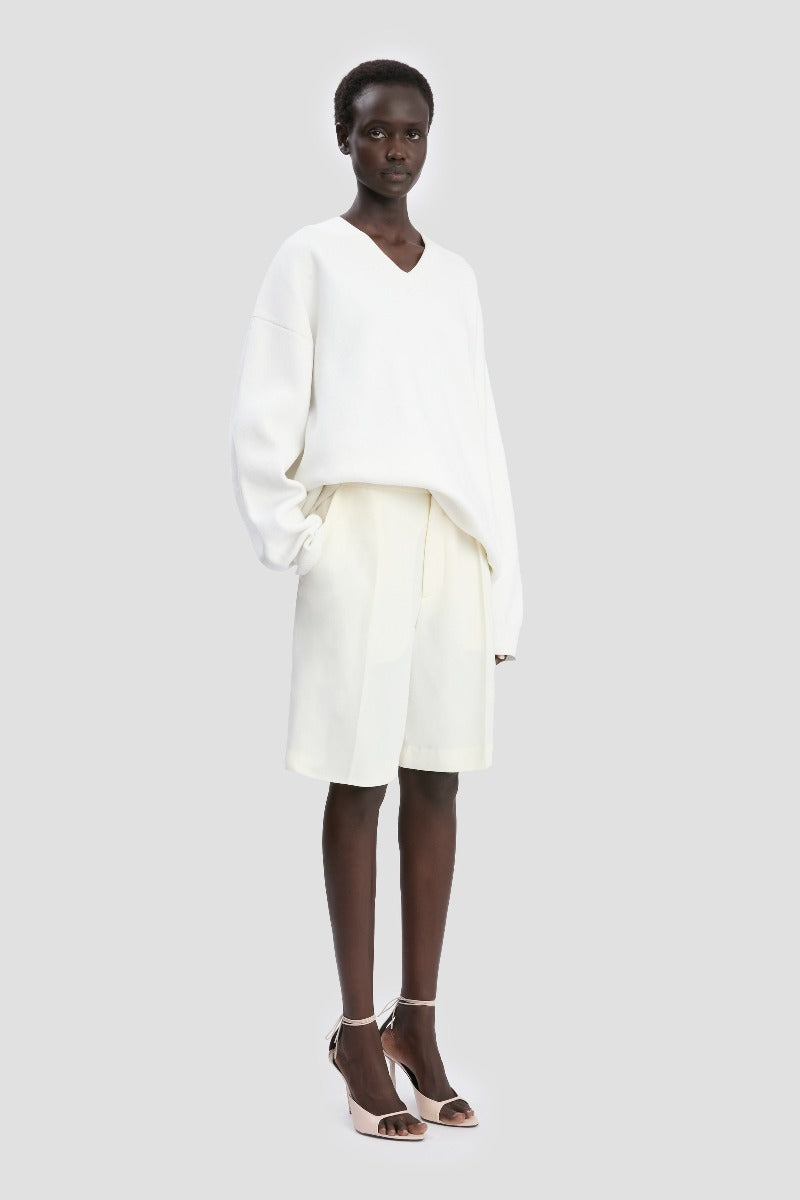 Relaxed Fit V-Neck Jumper - White