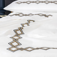 TWIST EMBROIDERY / DOUBLE KING PARURE HOUSSE DE COUETTE AVEC 2 TAIE D'OREILLER 50X80