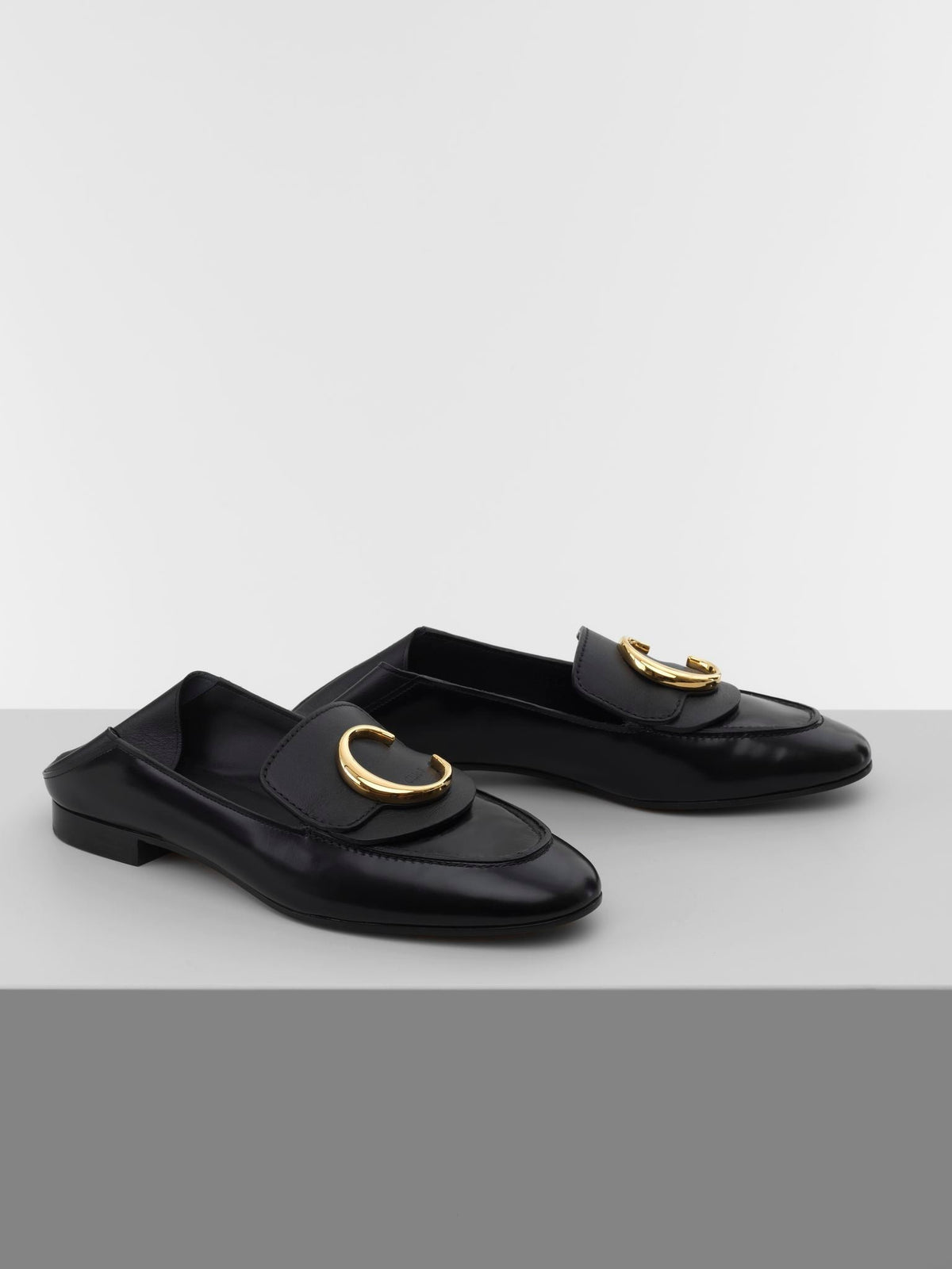 Black FLATS - Black