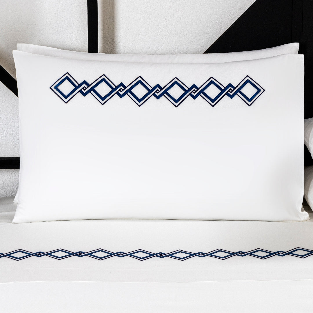 TWIST EMBROIDERY