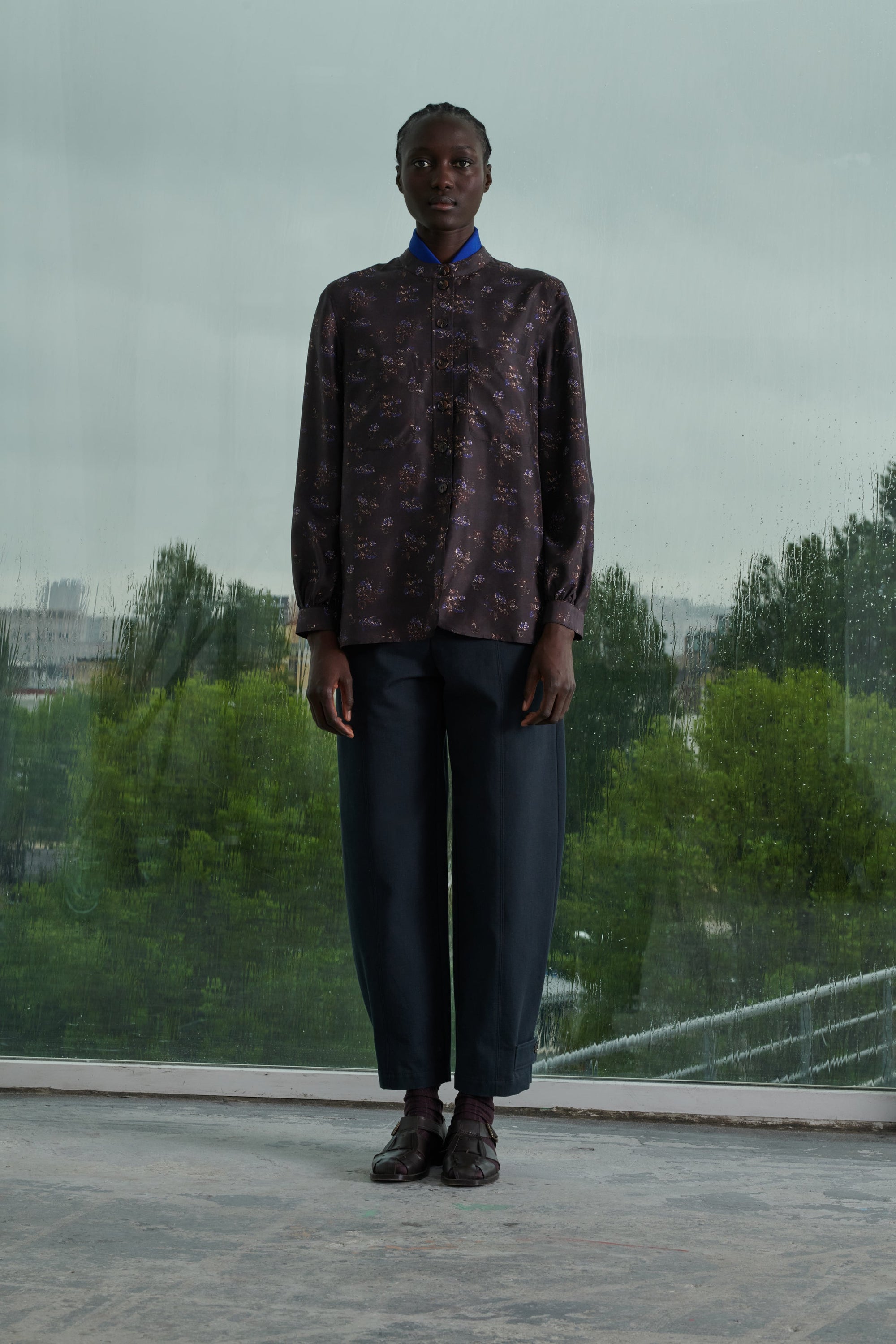 41 / DJV 90€ 206-7 / ST3%   BLOUSE LAURE